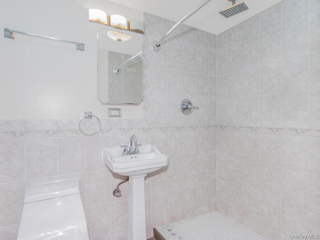 Single Family Bryant Bronx, NY 10459, MLS-918601-26