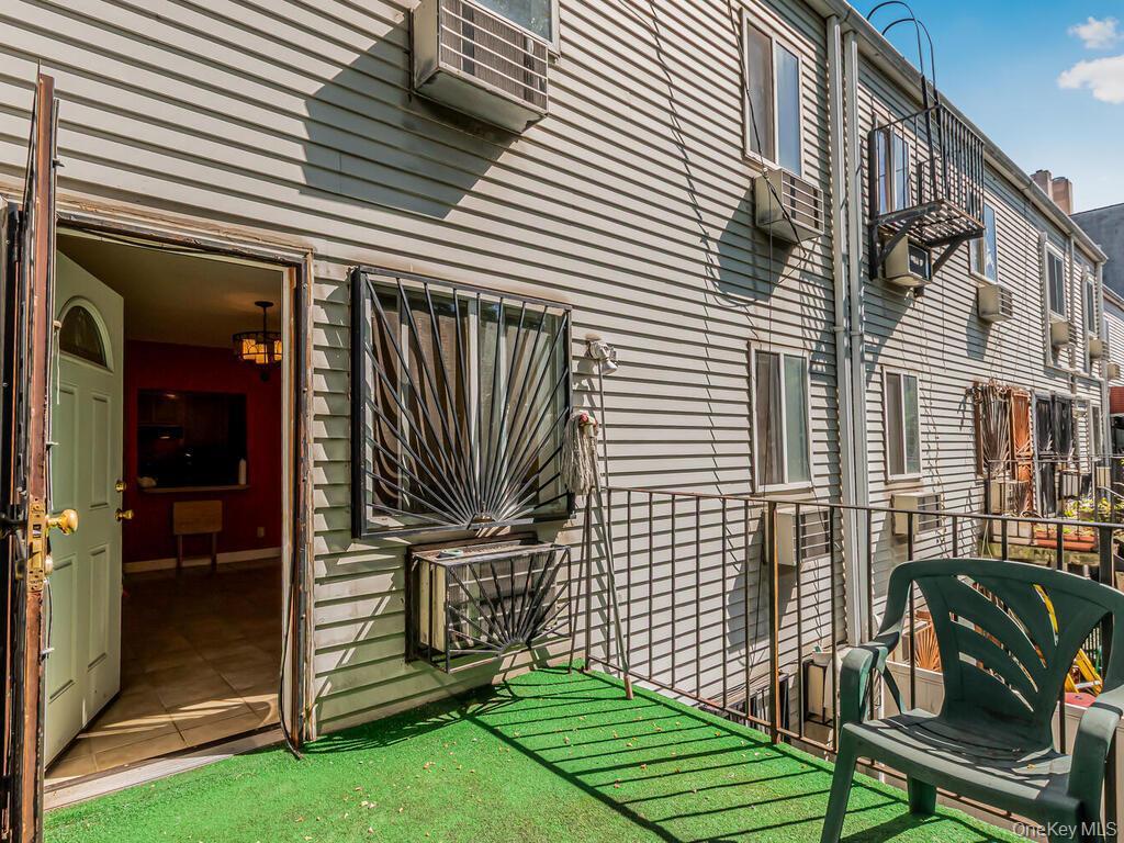 Single Family Bryant Bronx, NY 10459, MLS-918601-33