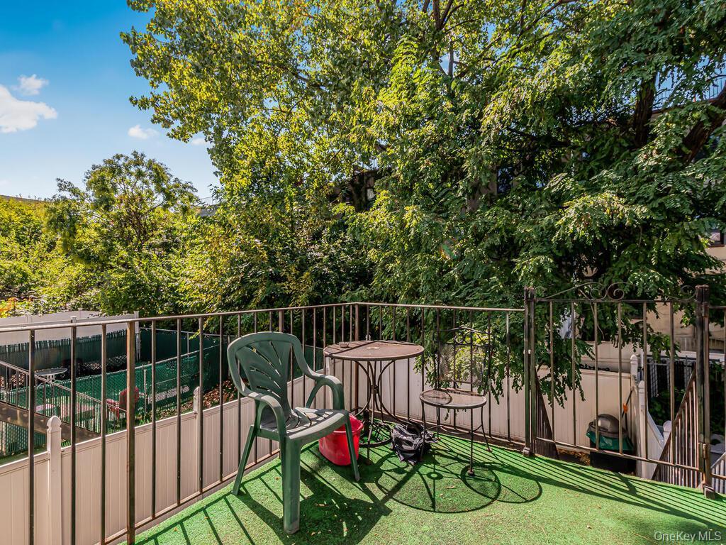 Single Family Bryant Bronx, NY 10459, MLS-918601-36