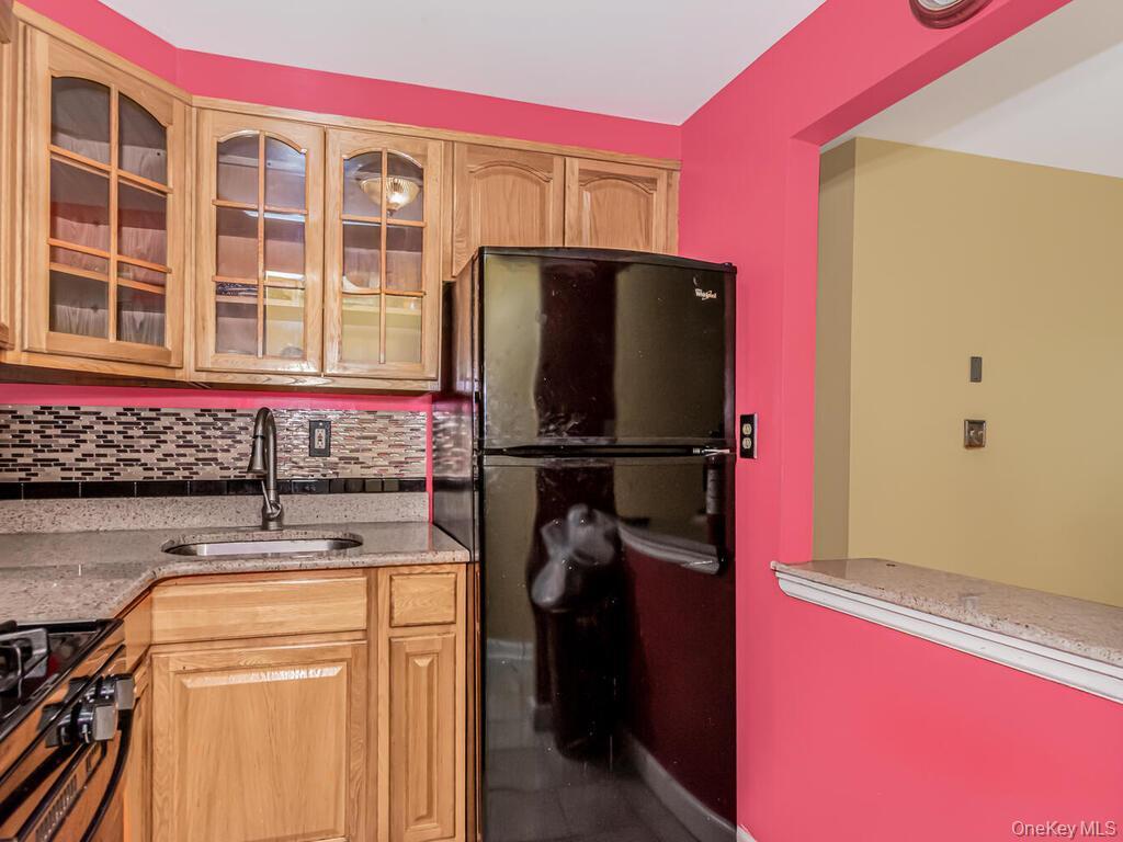 Single Family Bryant Bronx, NY 10459, MLS-918601-8