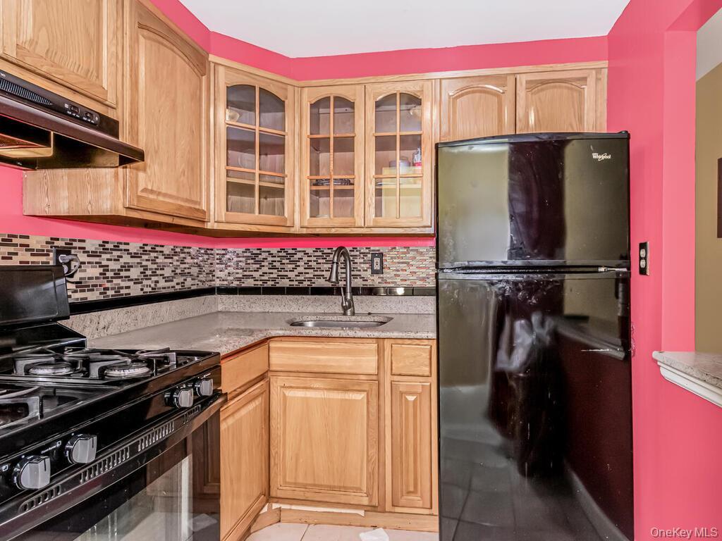 Single Family Bryant Bronx, NY 10459, MLS-918601-9