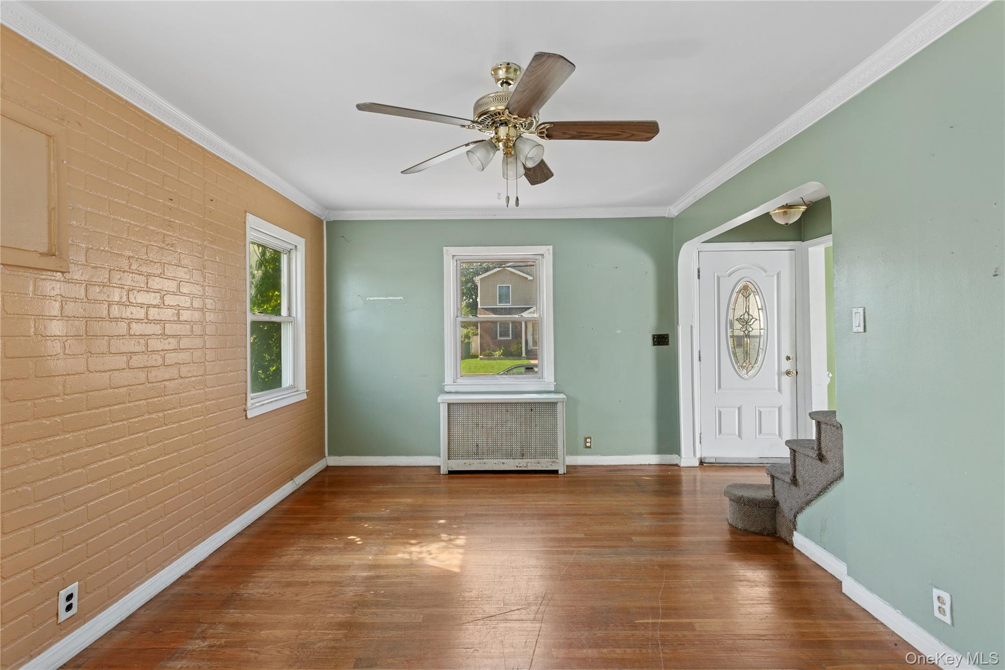 Single Family Locust Nassau County, NY 11553, MLS-918610-4