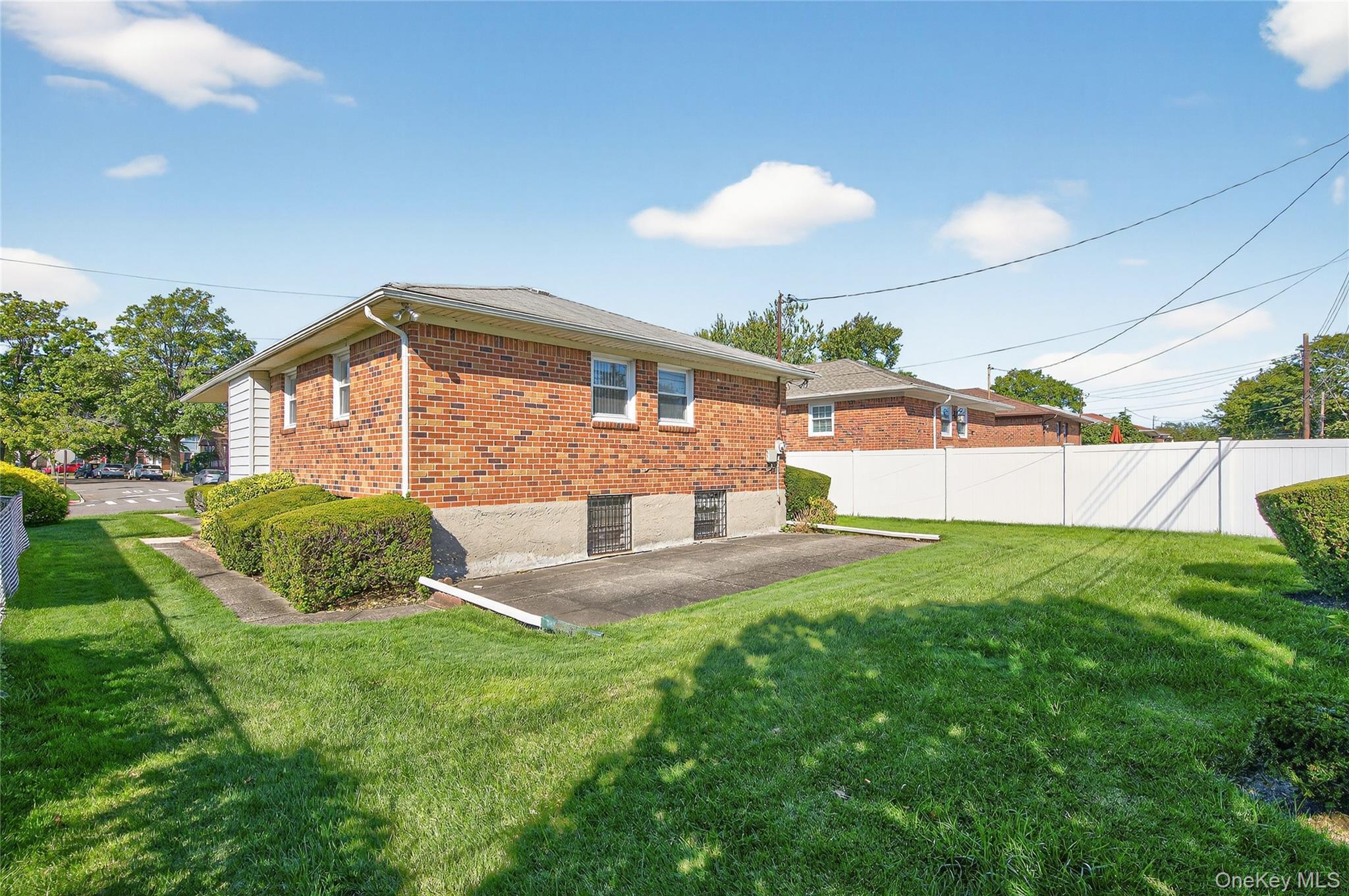 Single Family 206th  Queens, NY 11360, MLS-918621-24