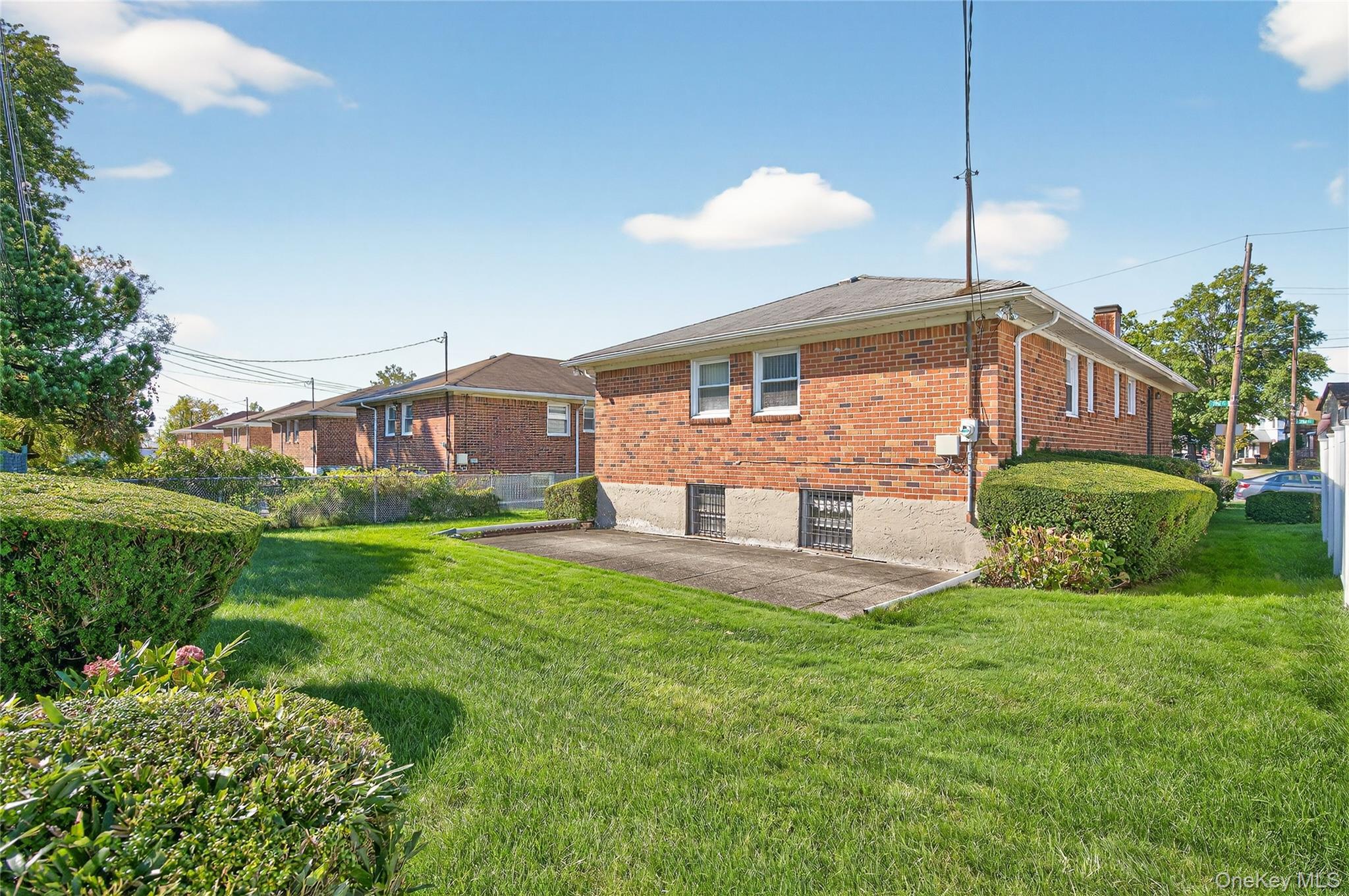 Single Family 206th  Queens, NY 11360, MLS-918621-26