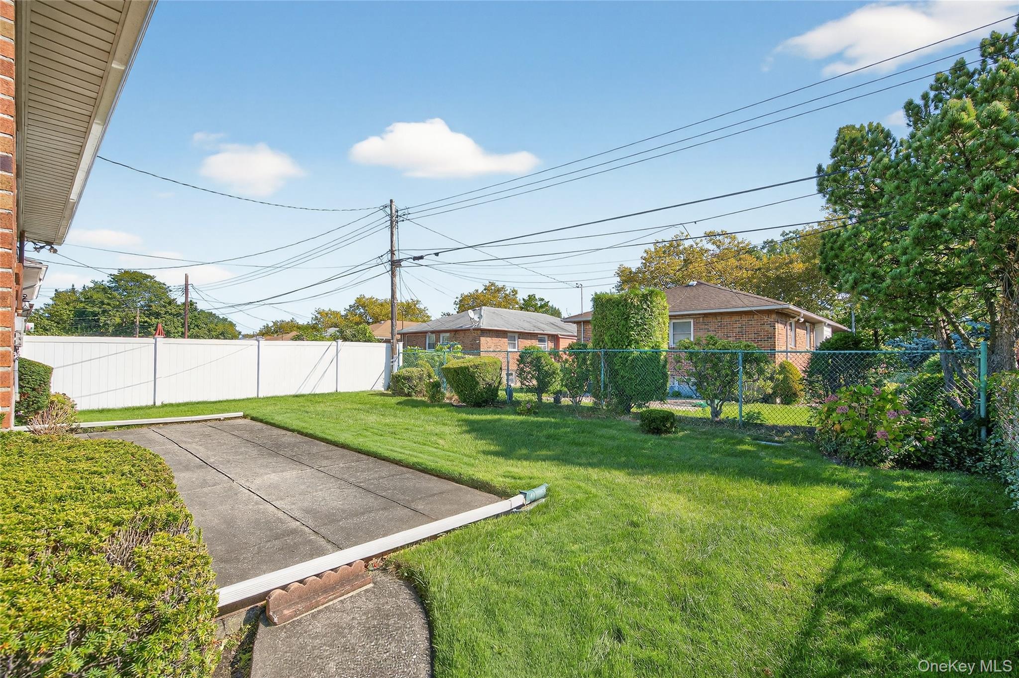 Single Family 206th  Queens, NY 11360, MLS-918621-27