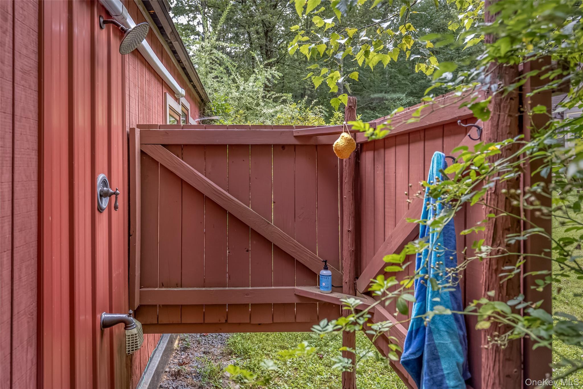 Single Family Lackawack Hill  Ulster County, NY 12458, MLS-918632-12