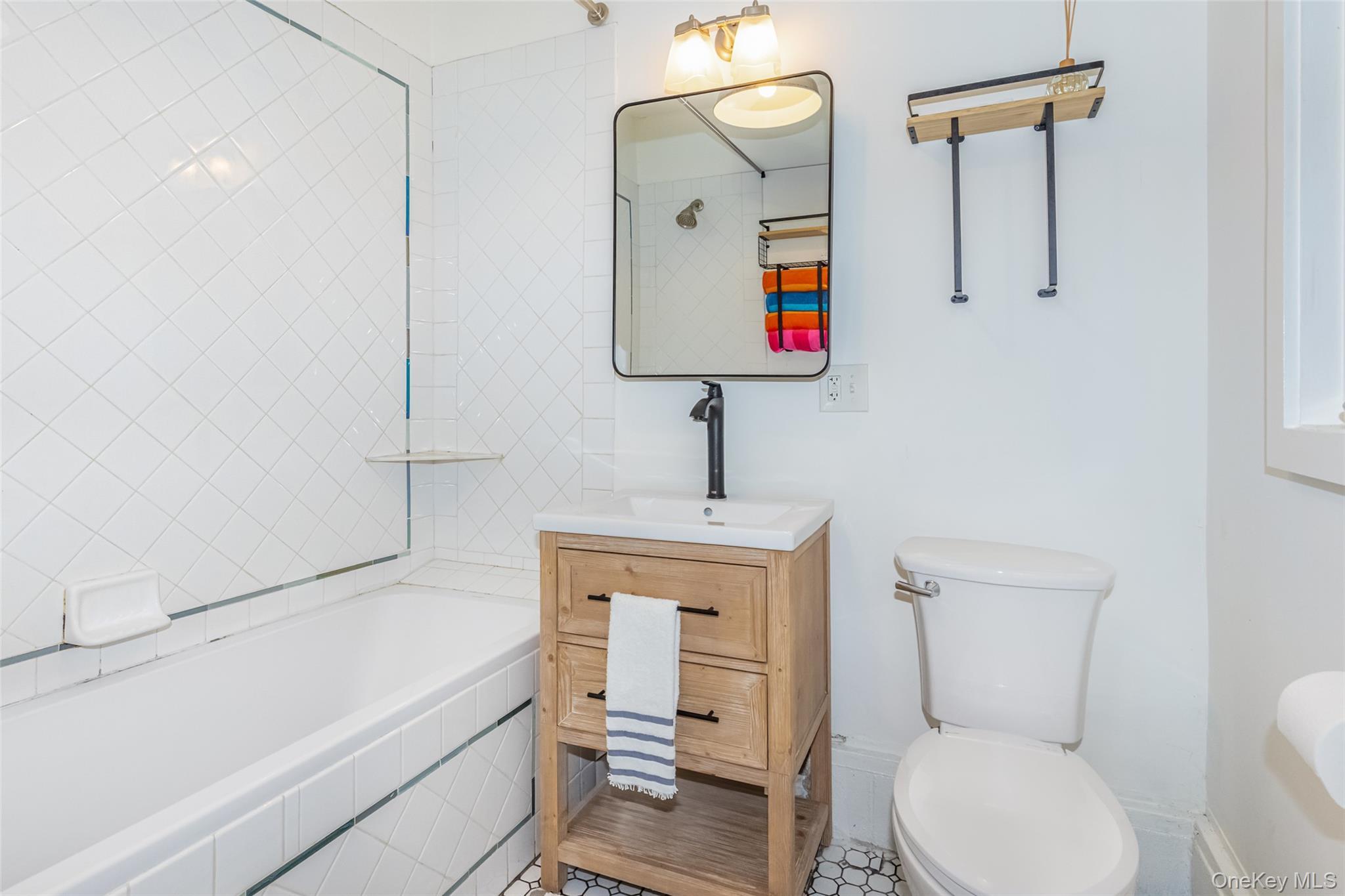 Single Family Lackawack Hill  Ulster County, NY 12458, MLS-918632-18