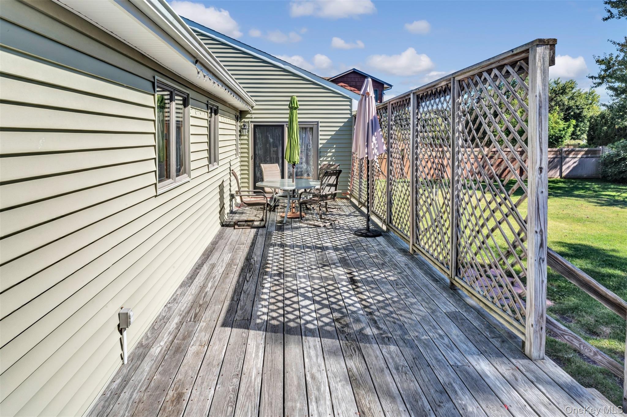 Single Family Peconic Bay  Suffolk County, NY 11931, MLS-918642-12