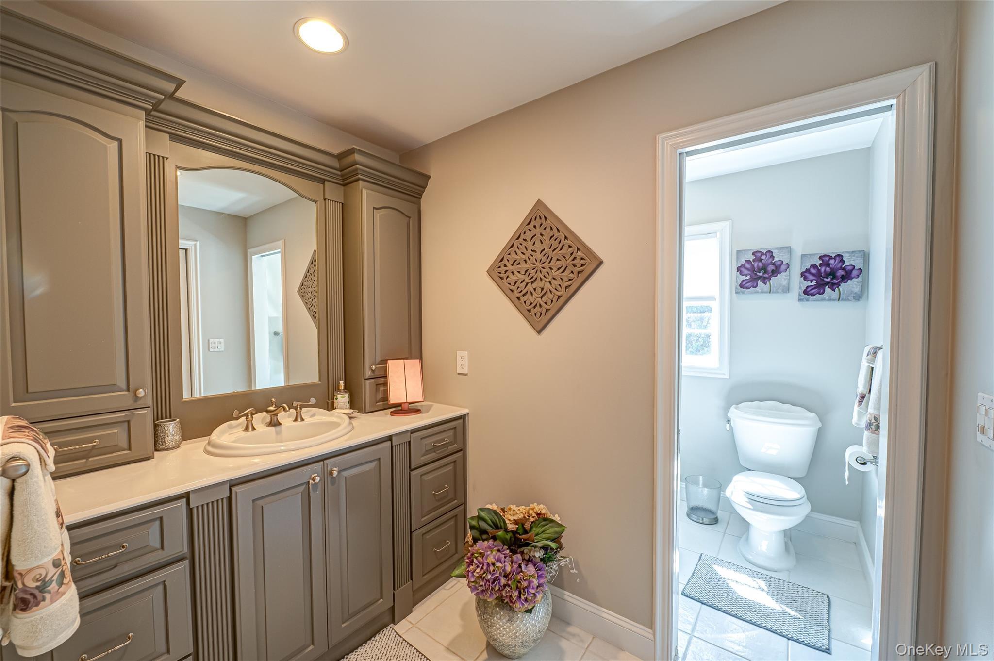 Single Family True Harbour Suffolk County, NY 11795, MLS-918666-33