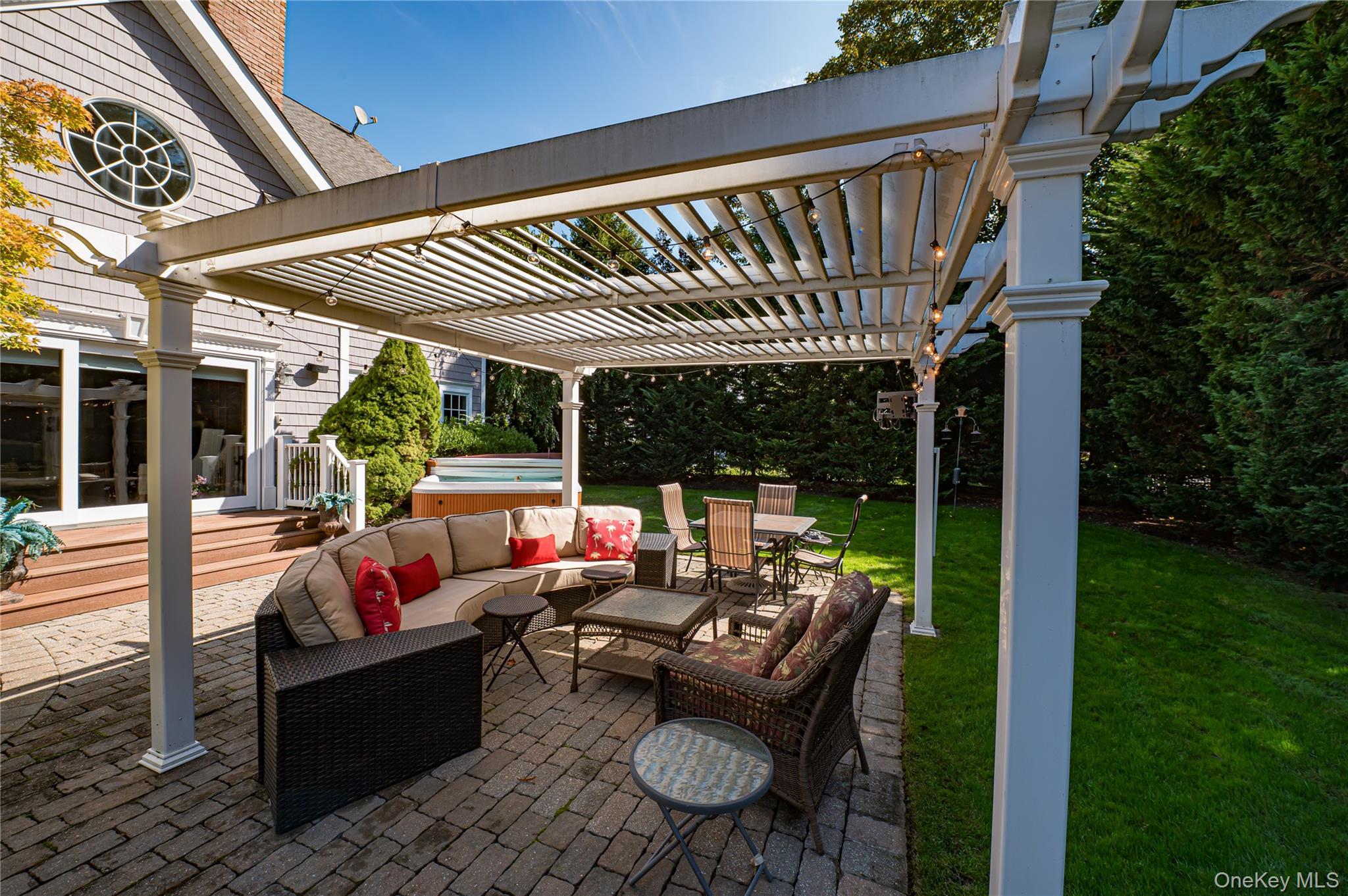 Single Family True Harbour Suffolk County, NY 11795, MLS-918666-43