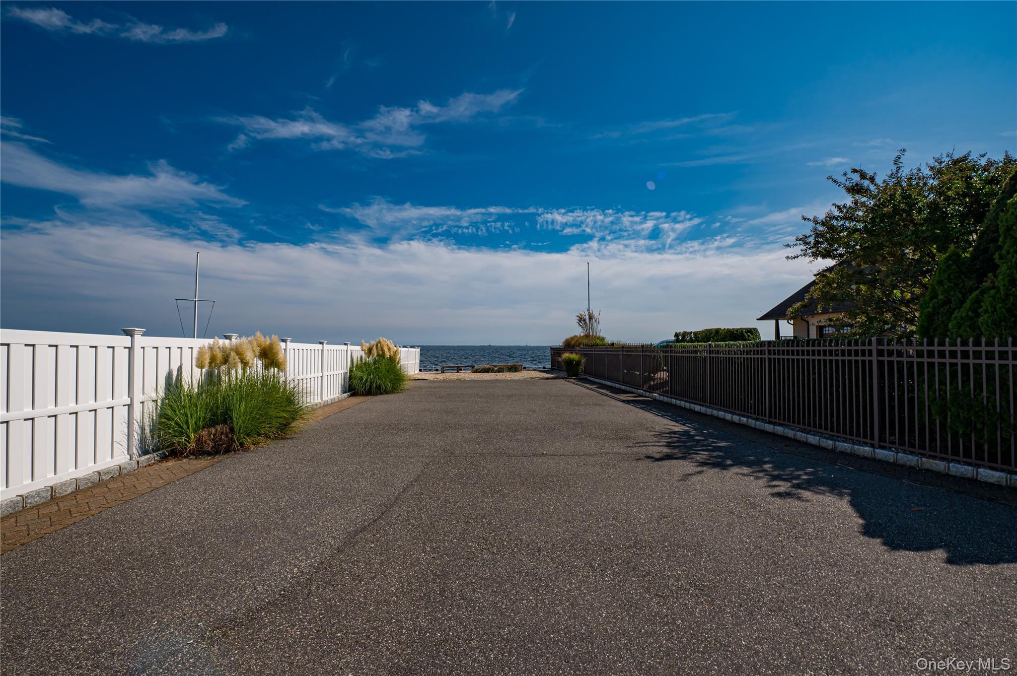 Single Family True Harbour Suffolk County, NY 11795, MLS-918666-44