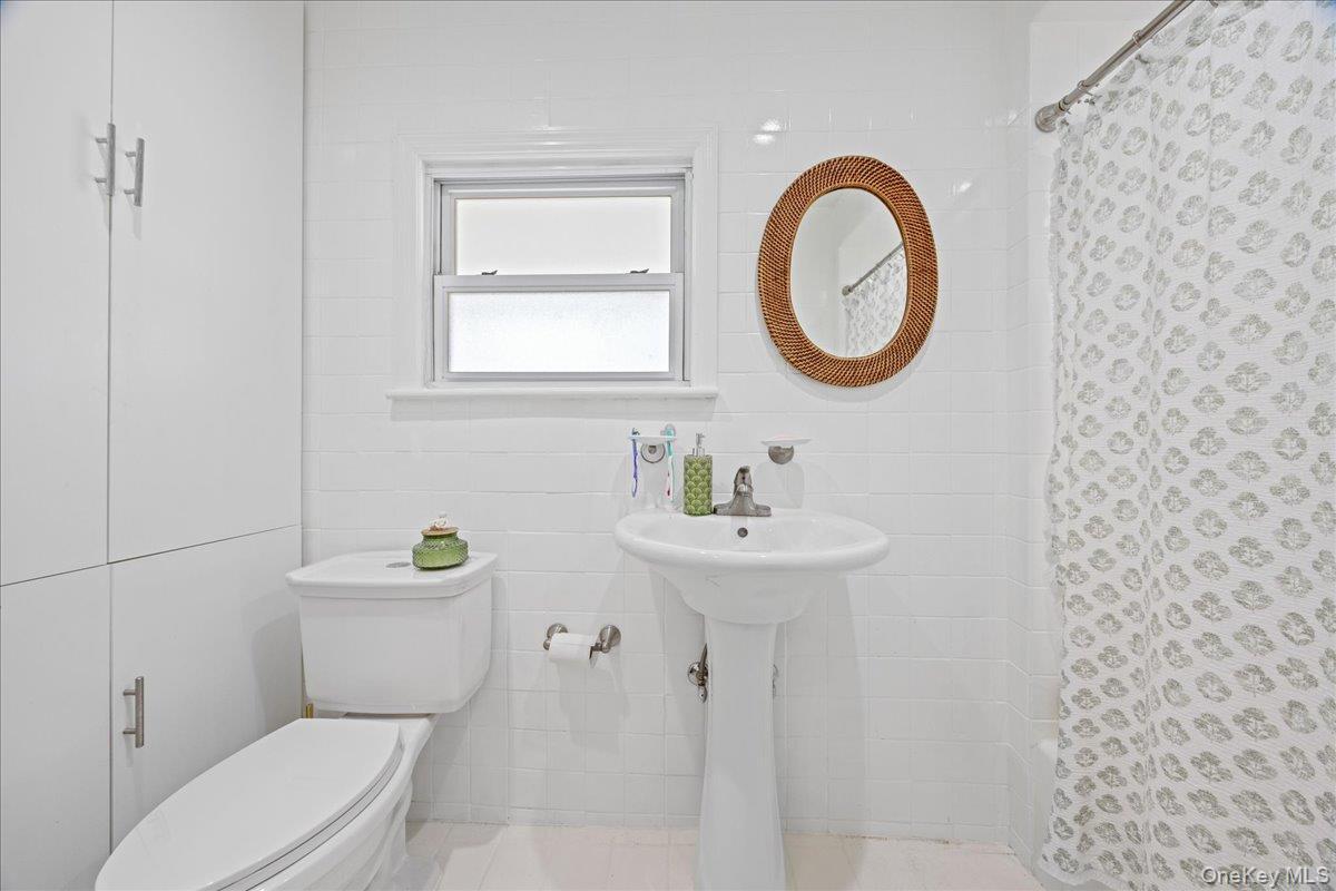 Single Family Hillside  Westchester County, NY 10543, MLS-918673-14