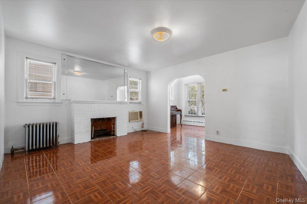 Single Family 84th Queens, NY 11435, MLS-918675-4