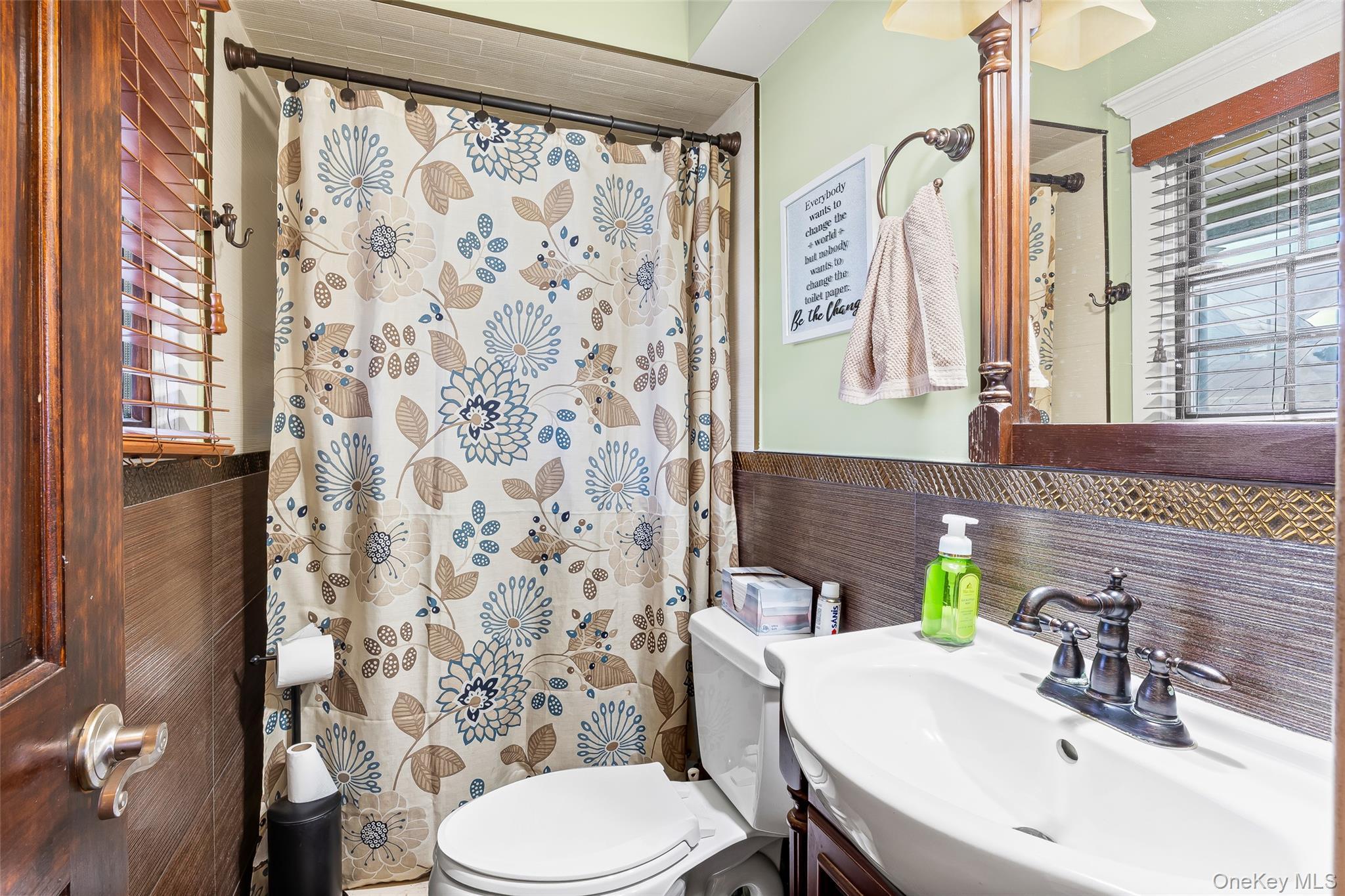 Single Family Swing Nassau County, NY 11756, MLS-918676-14