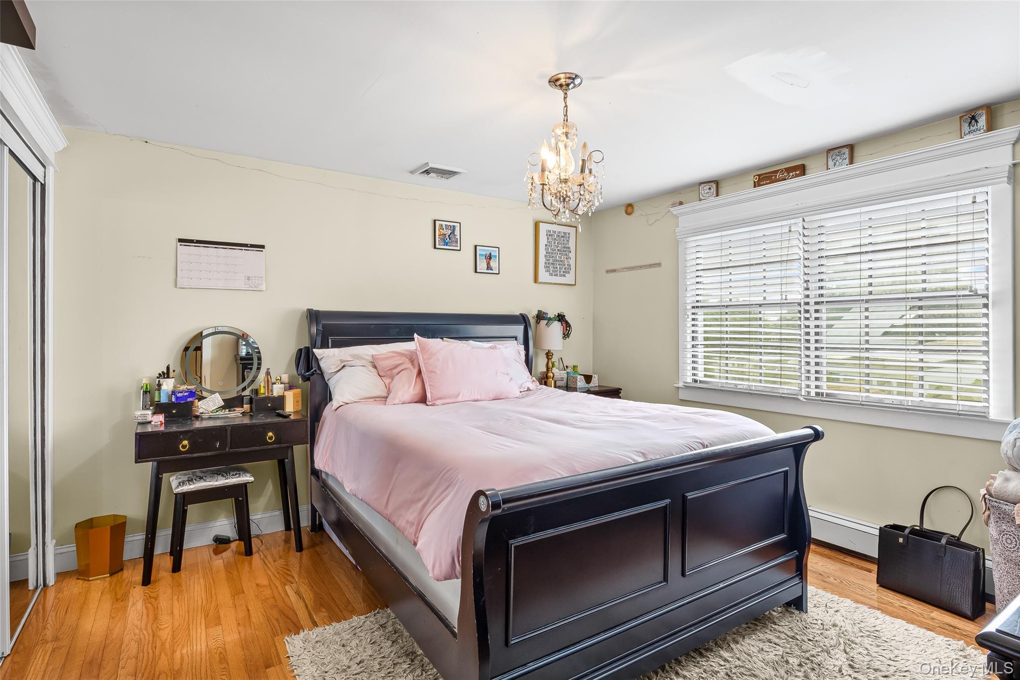 Single Family Swing Nassau County, NY 11756, MLS-918676-21