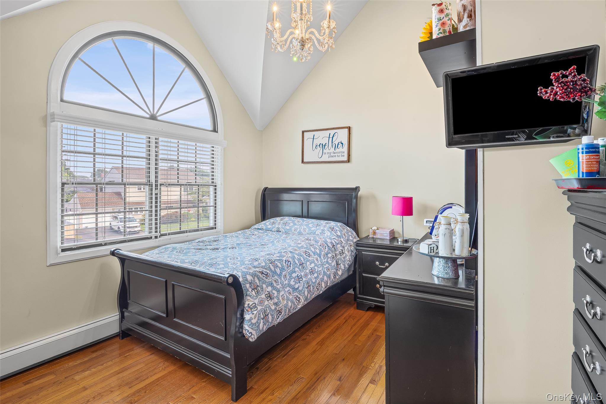 Single Family Swing Nassau County, NY 11756, MLS-918676-22