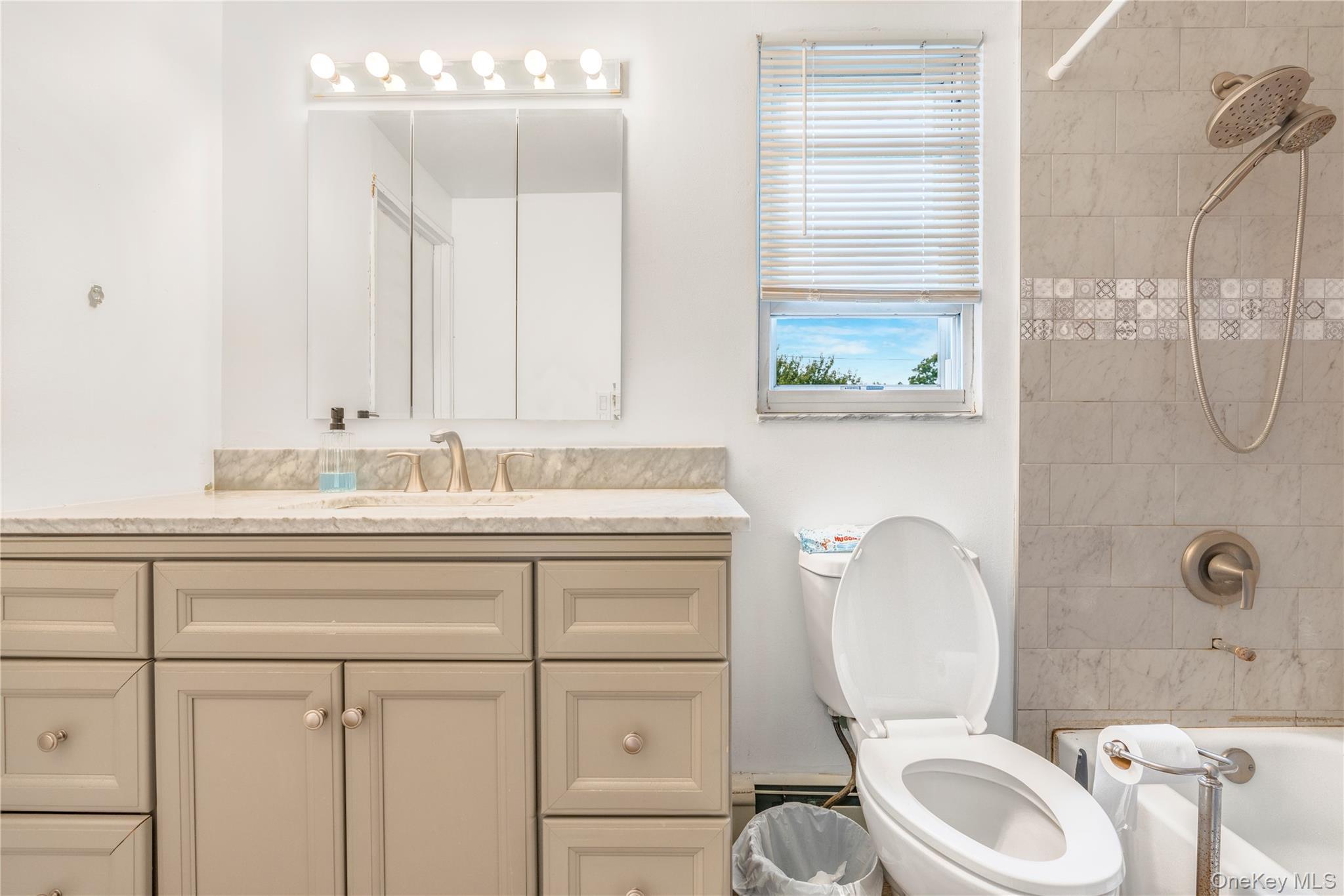 Single Family Riviera Suffolk County, NY 11784, MLS-918691-16