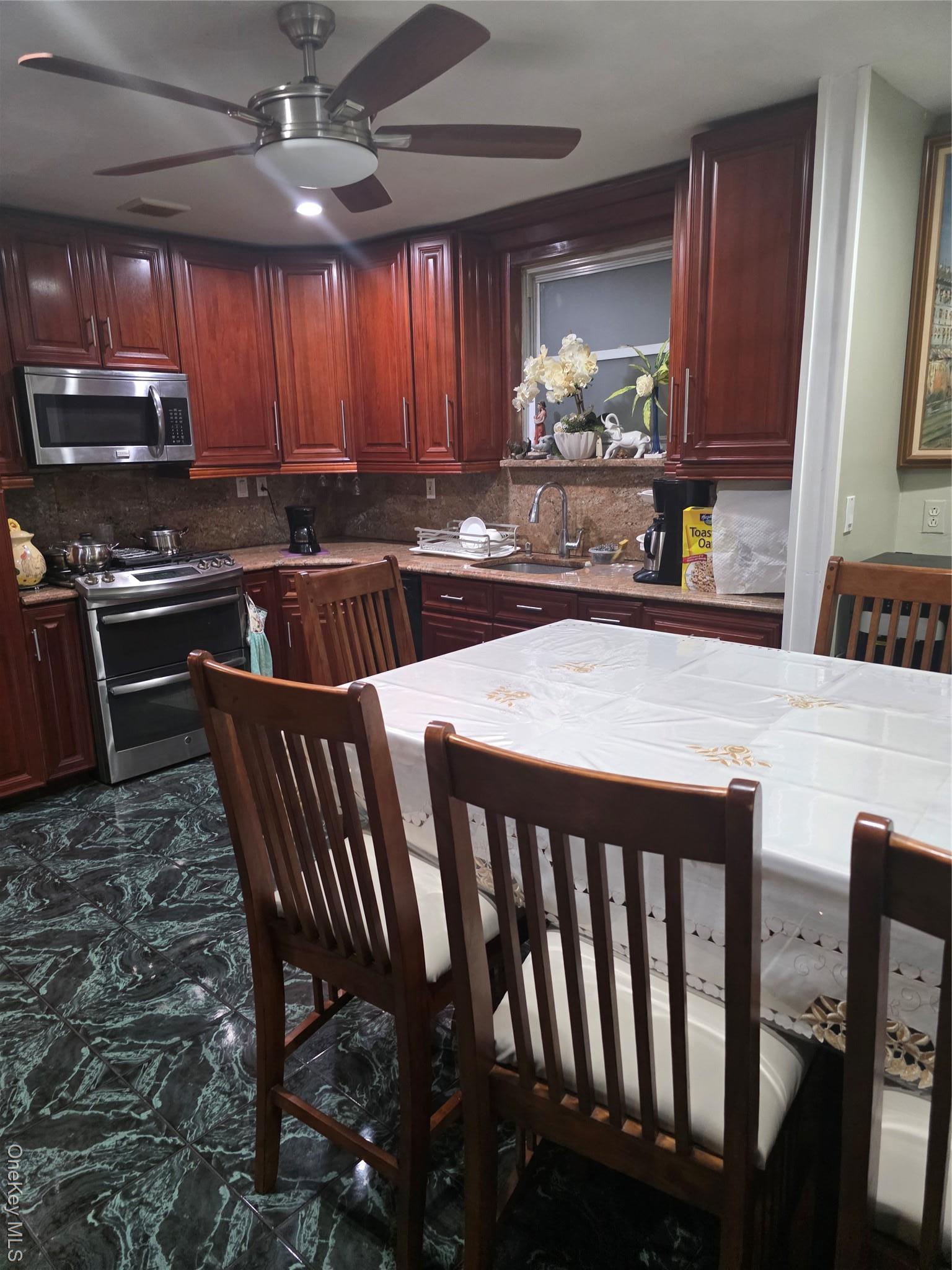 Single Family 111 St Queens, NY 11368, MLS-918695-4