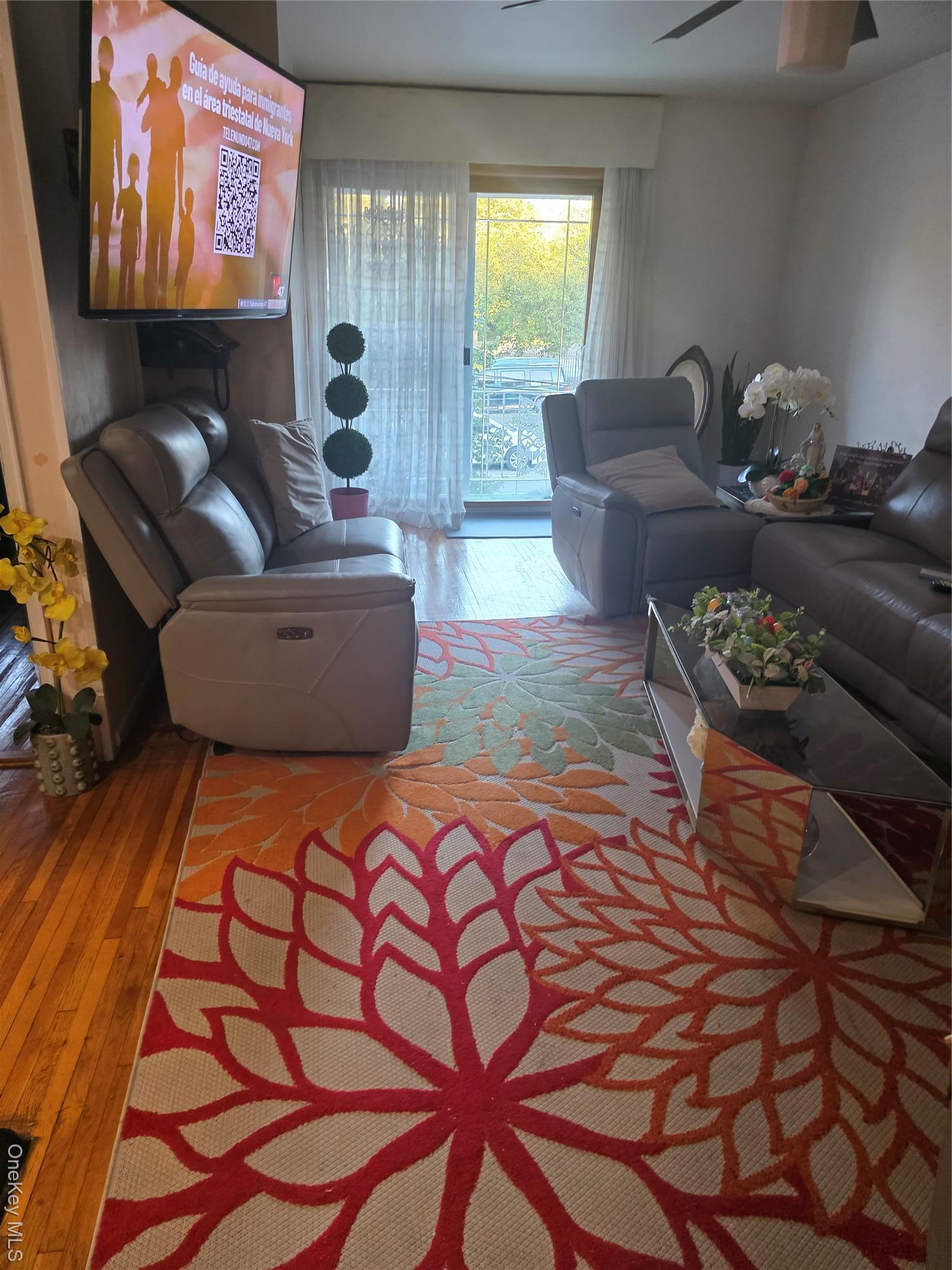 Single Family 111 St Queens, NY 11368, MLS-918695-7