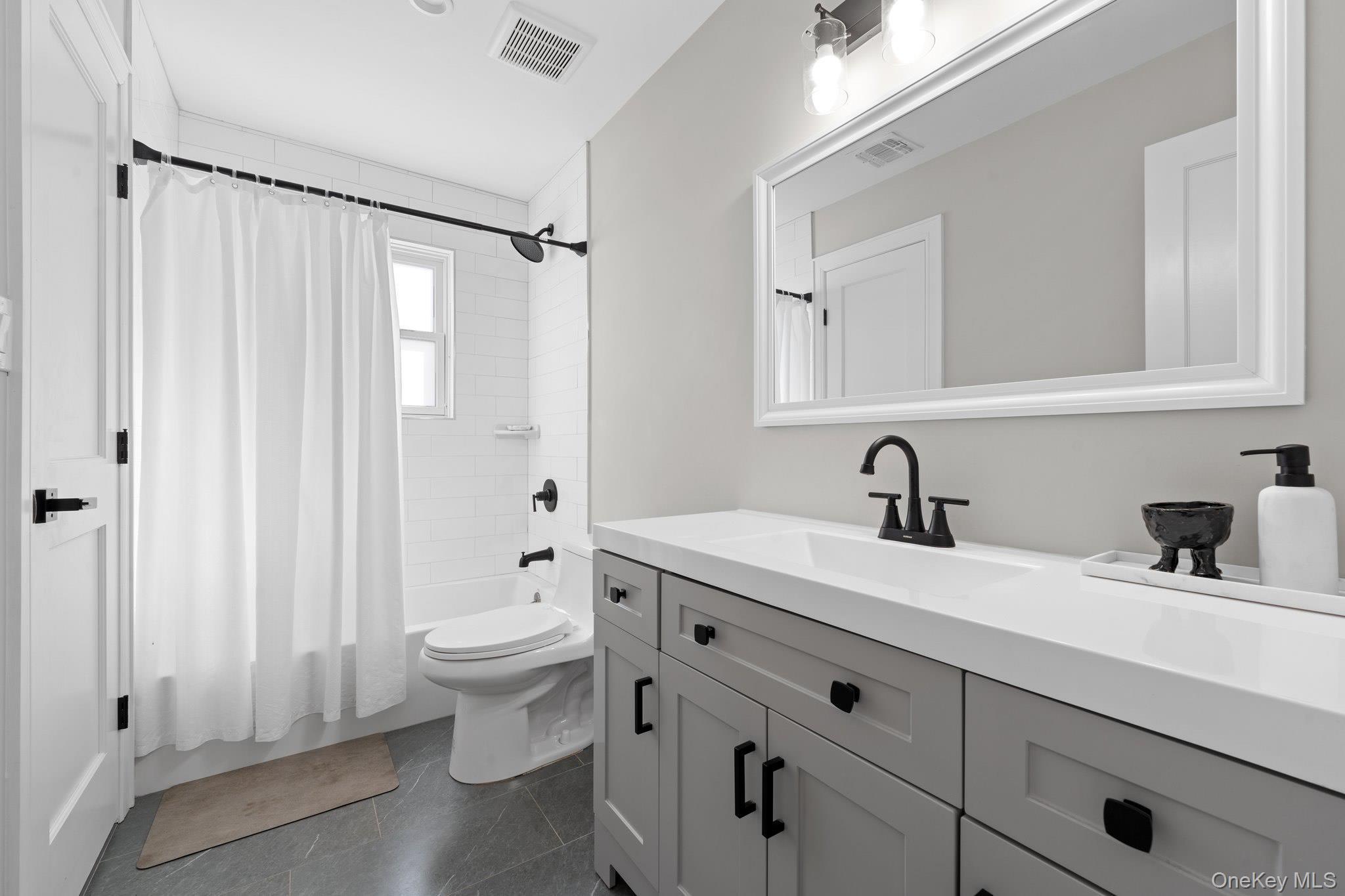 Single Family Arctic  Suffolk County, NY 11757, MLS-918704-13