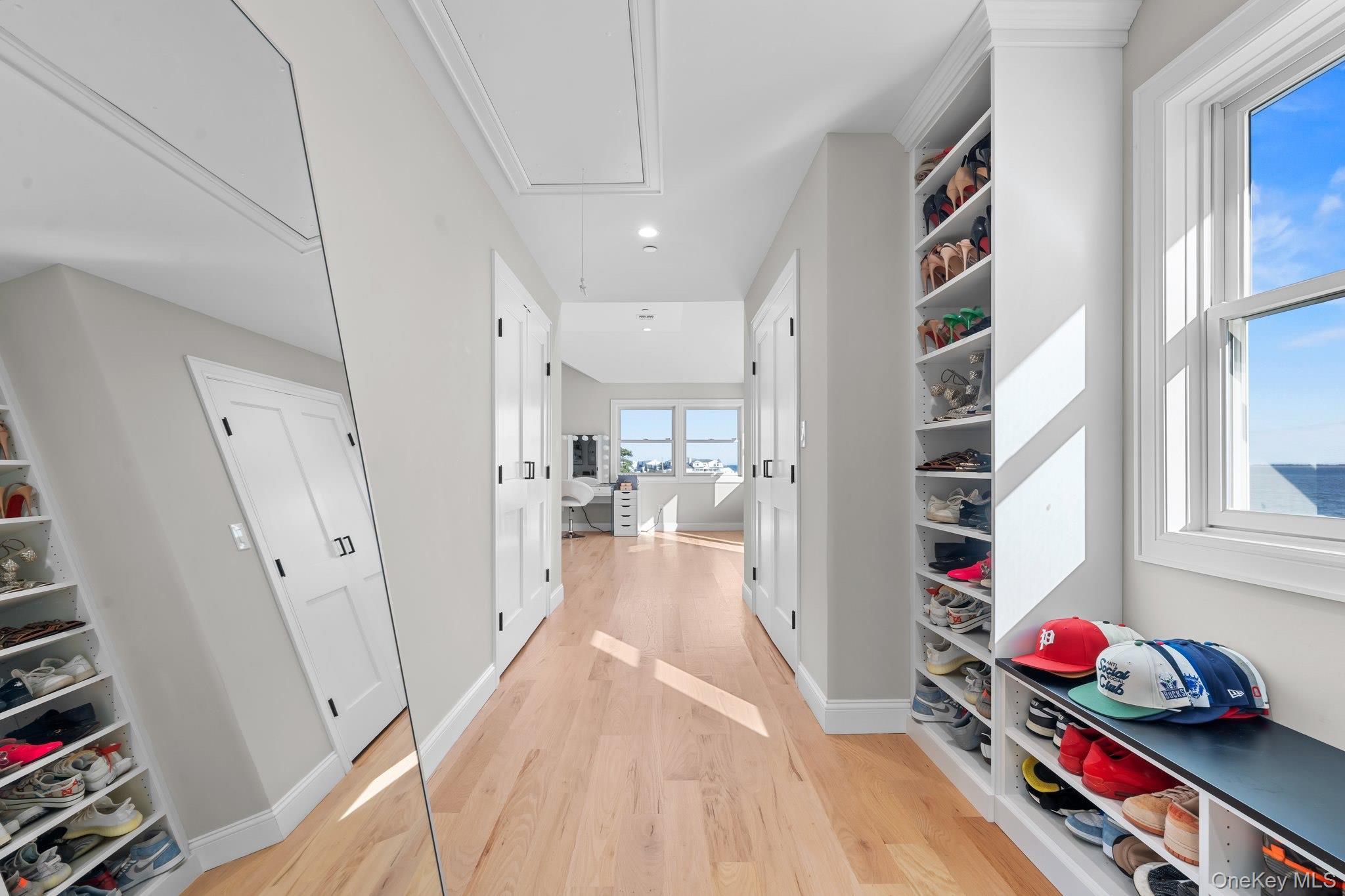 Single Family Arctic  Suffolk County, NY 11757, MLS-918704-22