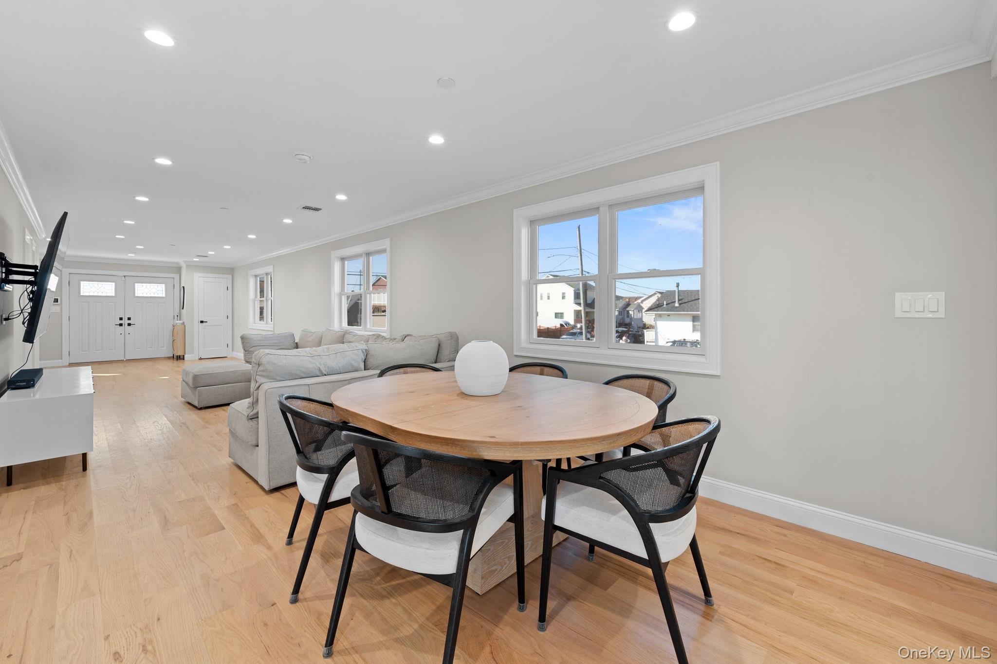 Single Family Arctic  Suffolk County, NY 11757, MLS-918704-6