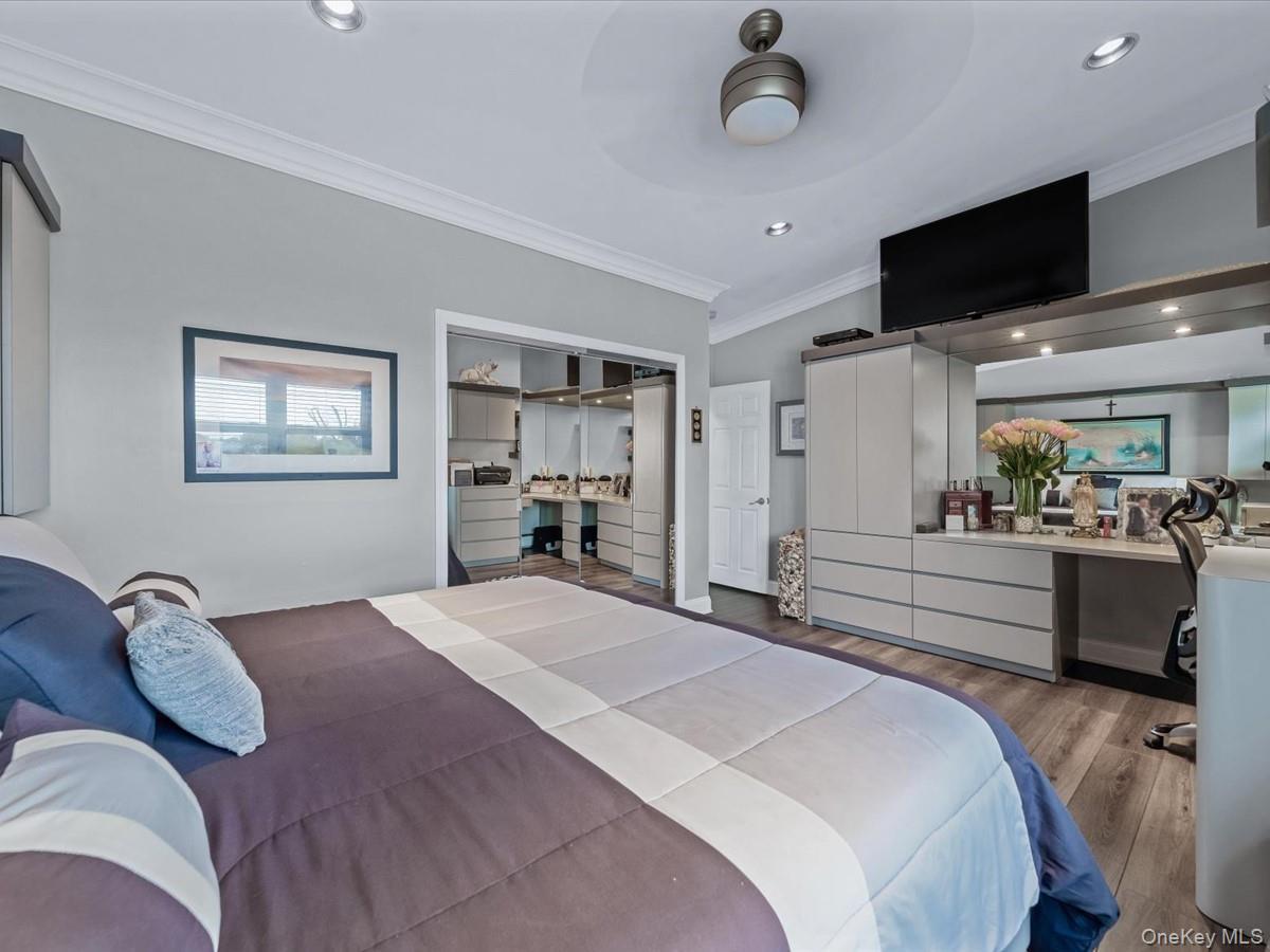 Coop Rose Nassau County, NY 11572, MLS-918708-12