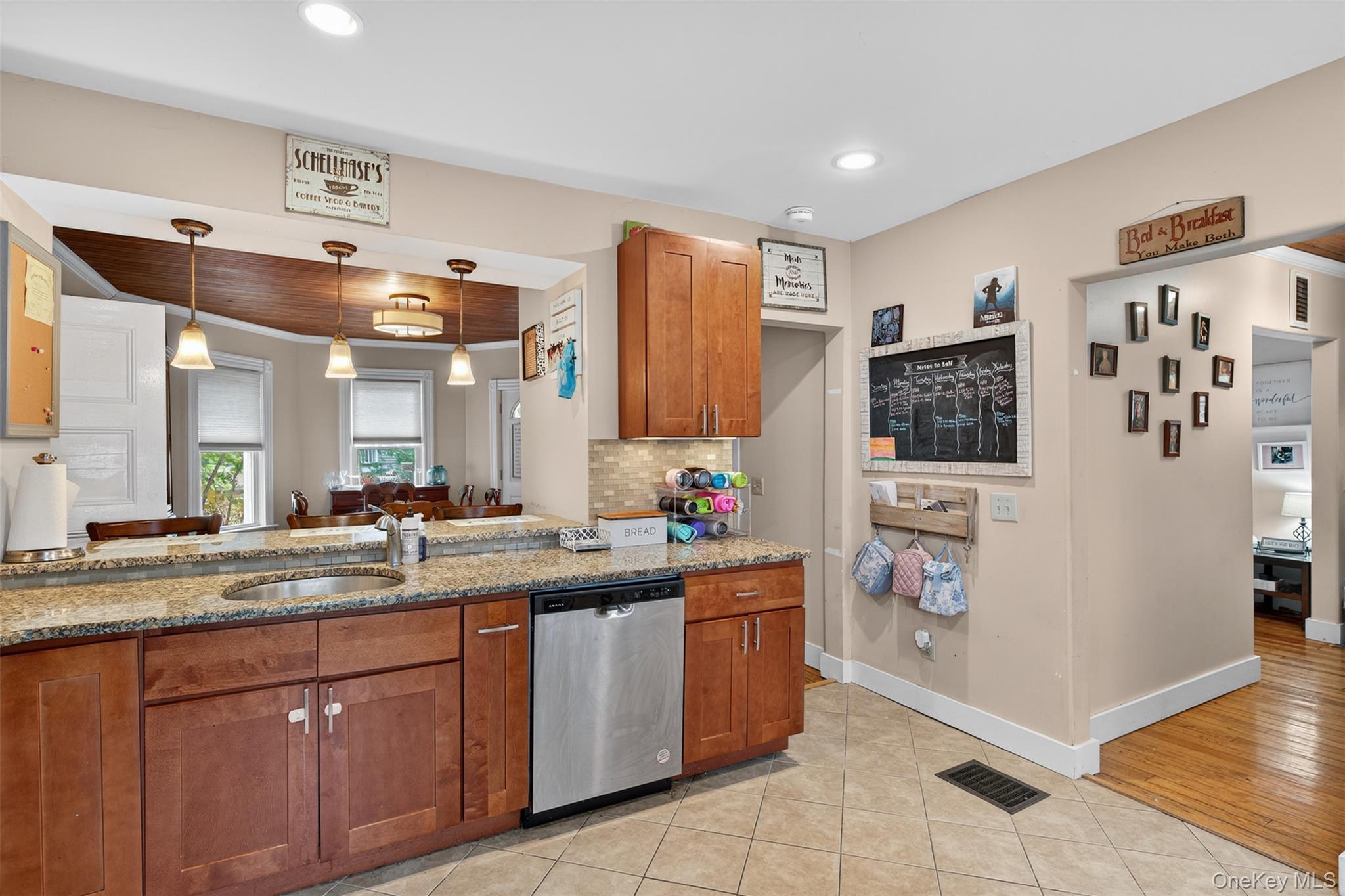 Single Family Bede  Orange County, NY 12518, MLS-918719-12