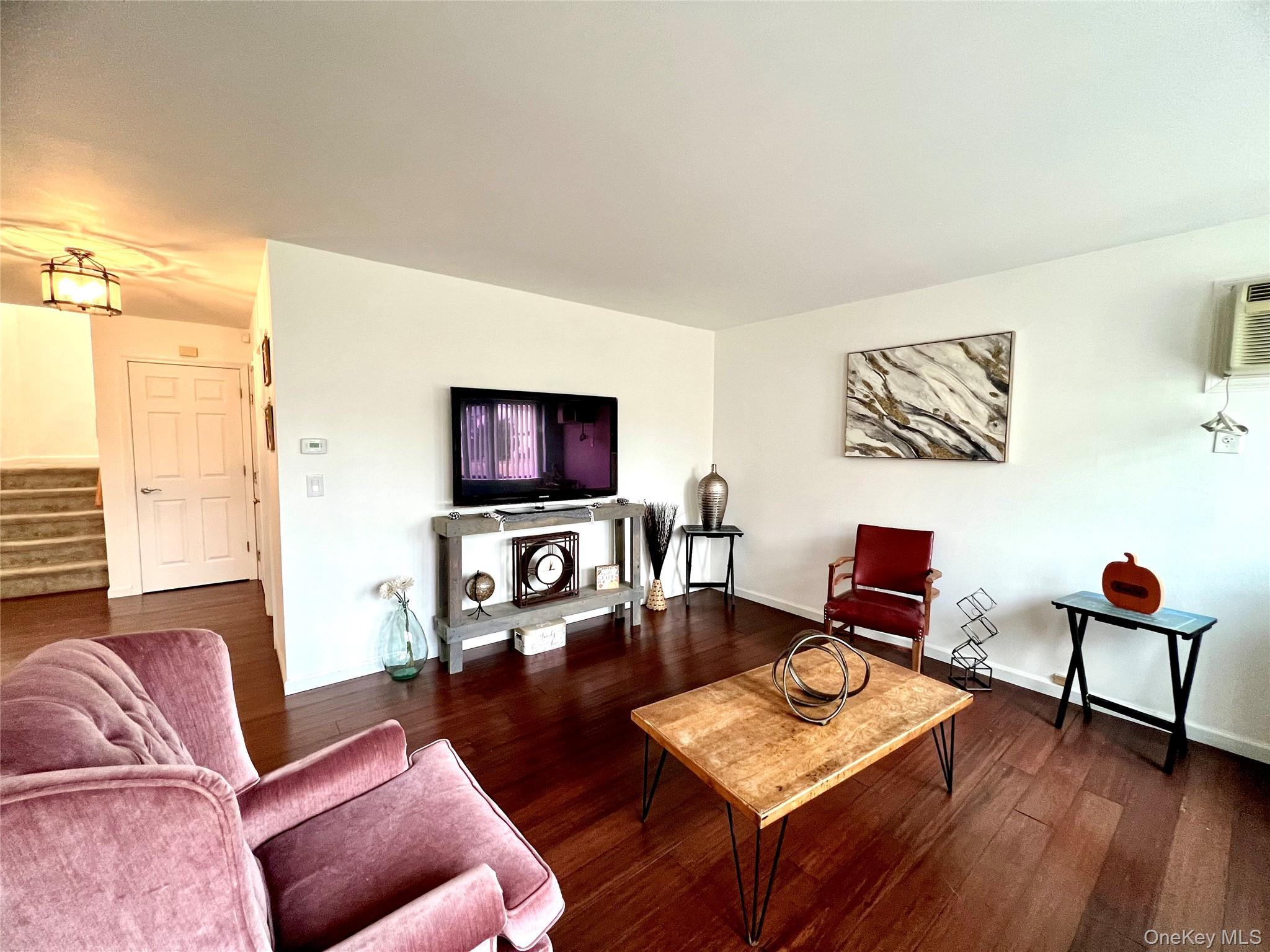 Single Family Raleigh Close  Orange County, NY 10940, MLS-918721-4