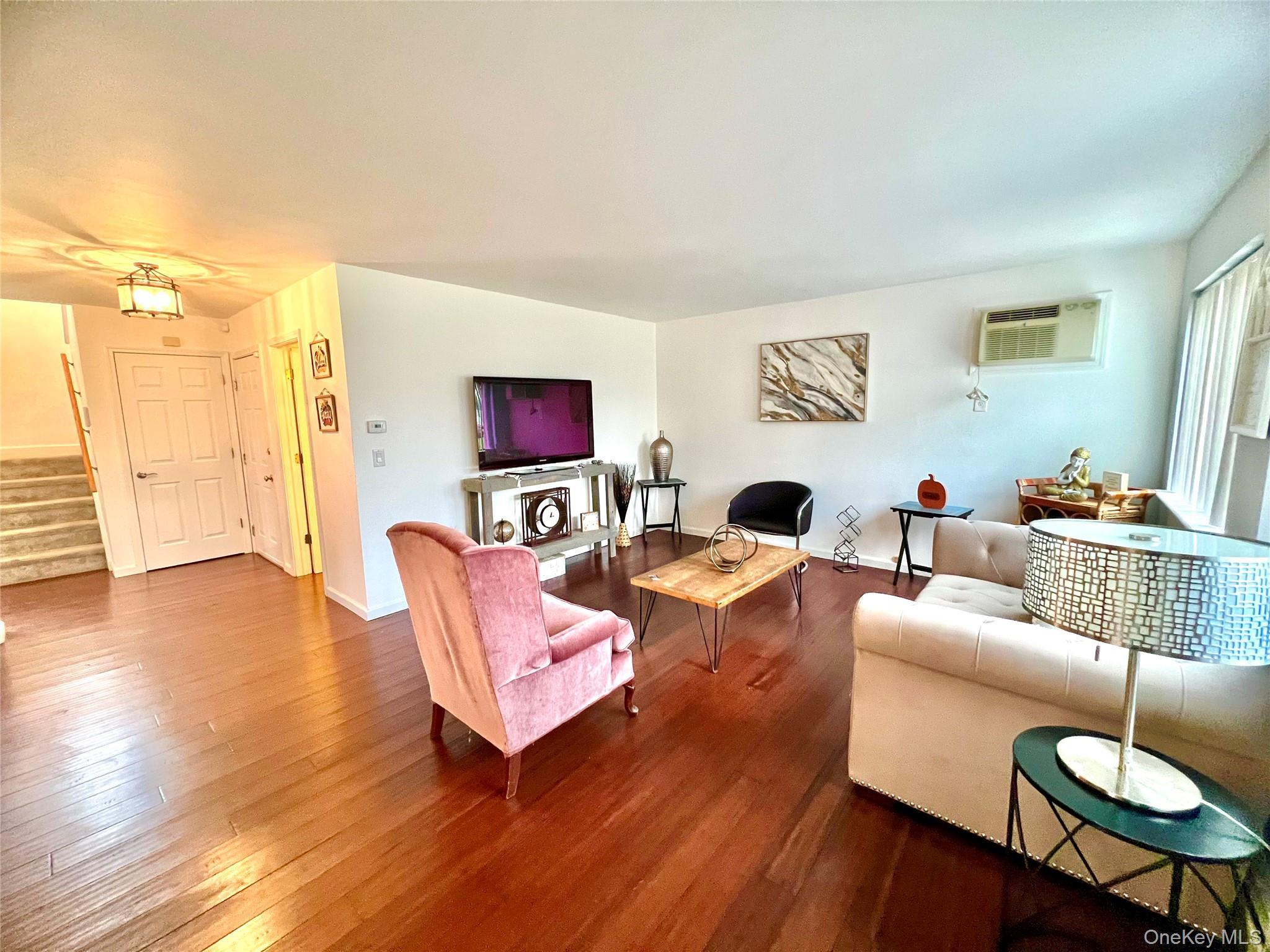 Single Family Raleigh Close  Orange County, NY 10940, MLS-918721-6