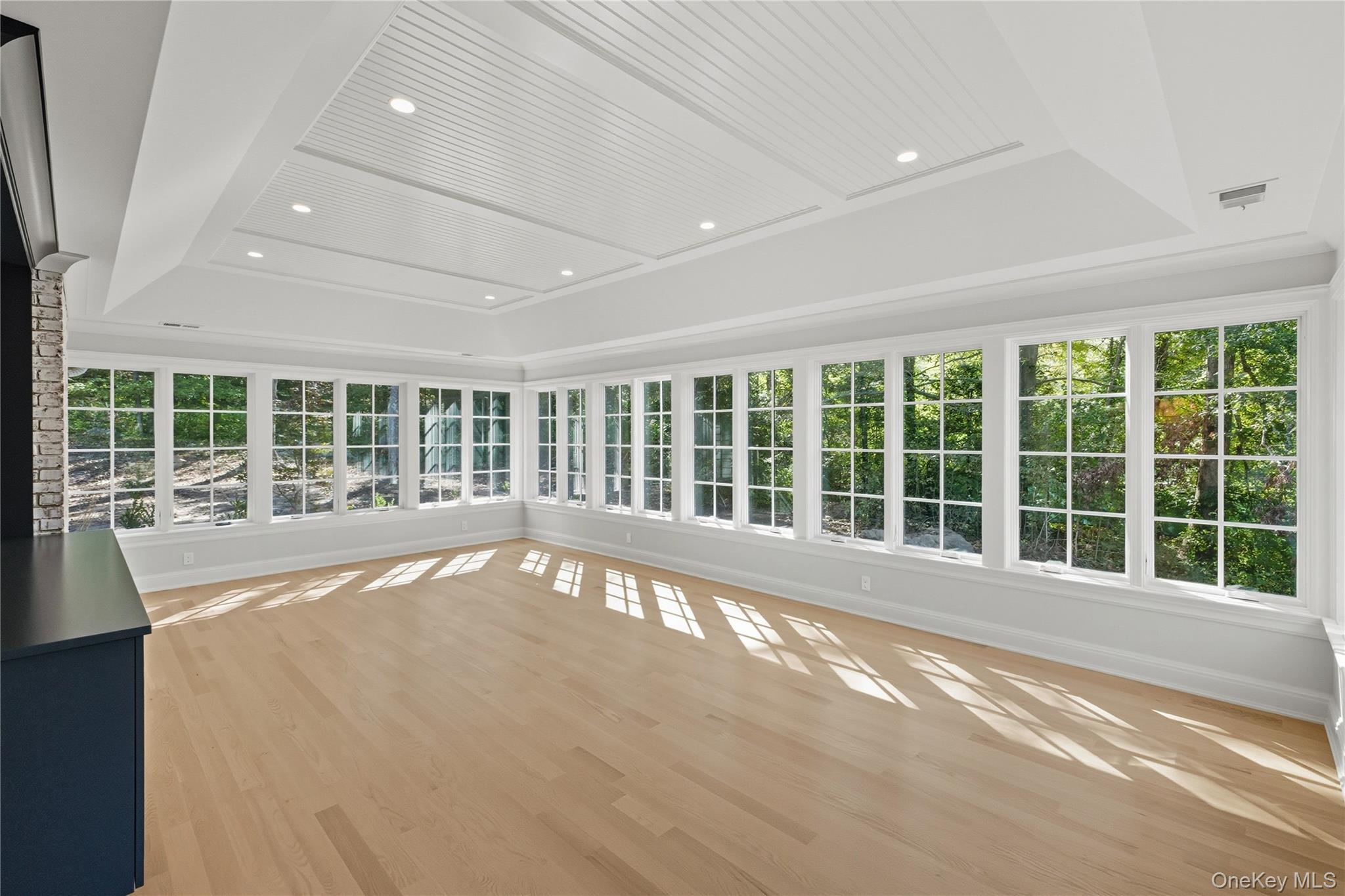 Single Family Cutler Out Of Area, NY 06831, MLS-918725-11