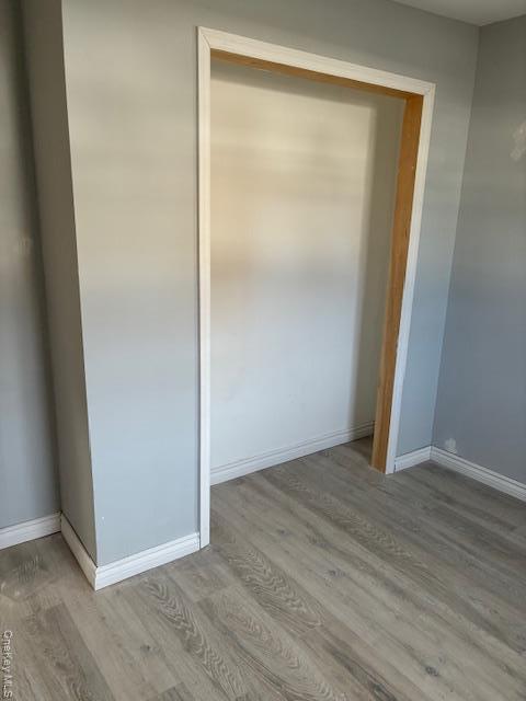 Single Family Ash Suffolk County, NY 11722, MLS-918745-8