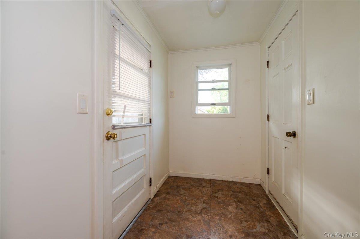 Single Family May Nassau County, NY 11550, MLS-918750-12