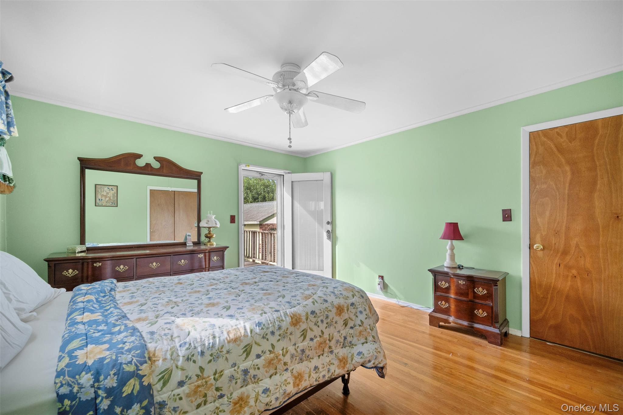 Single Family 6th  Nassau County, NY 11040, MLS-918752-22