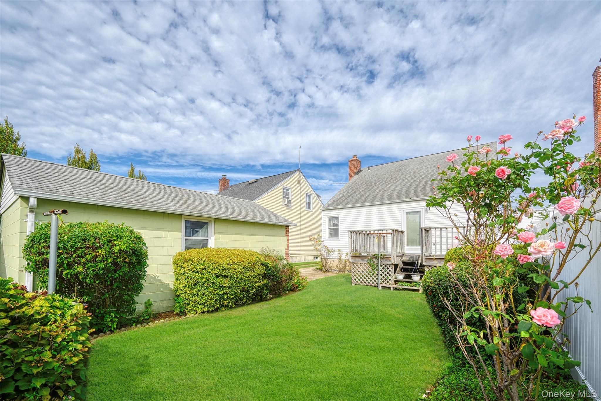 Single Family 6th  Nassau County, NY 11040, MLS-918752-41