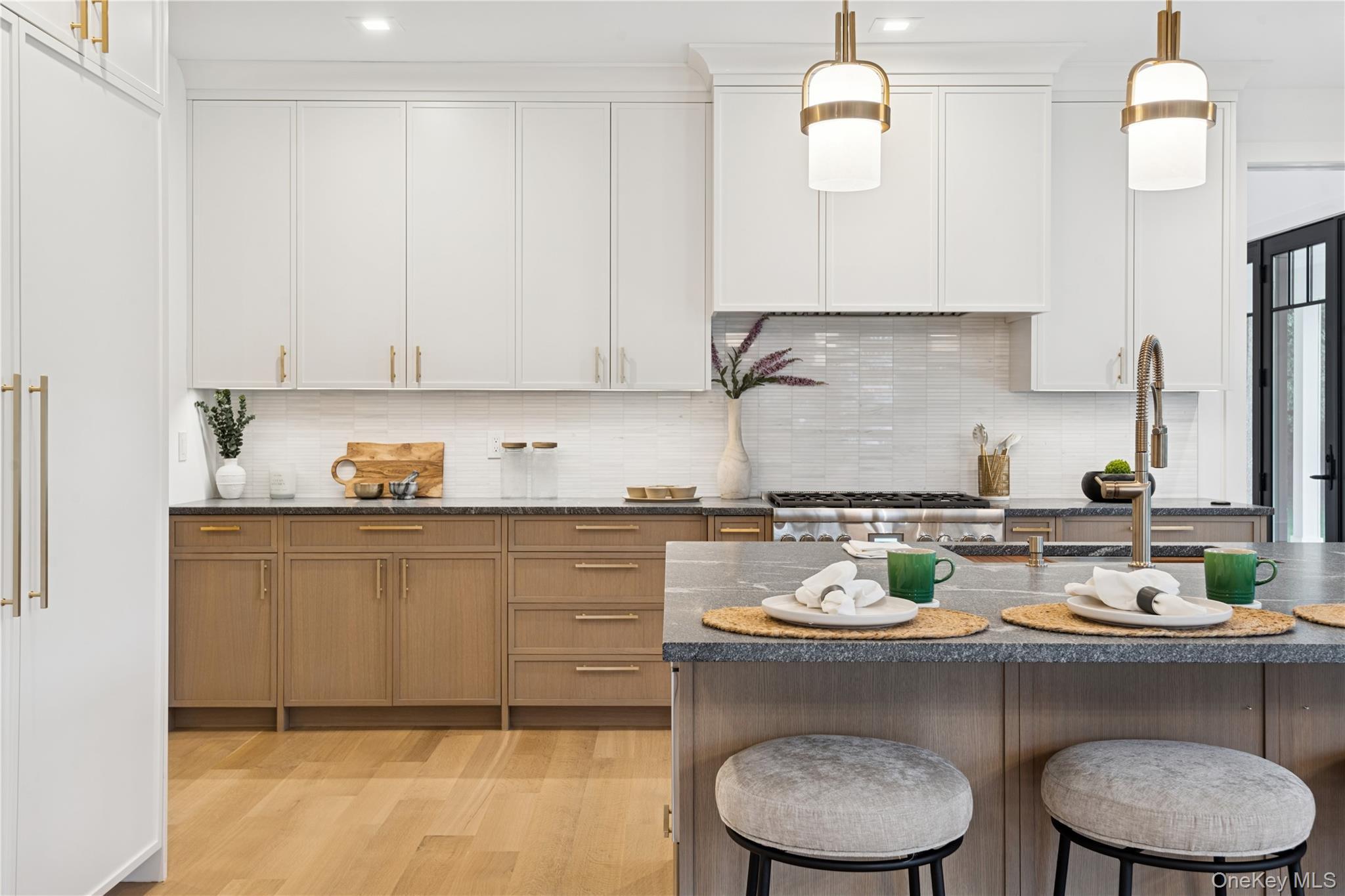 Single Family Crescent Suffolk County, NY 11792, MLS-918775-13