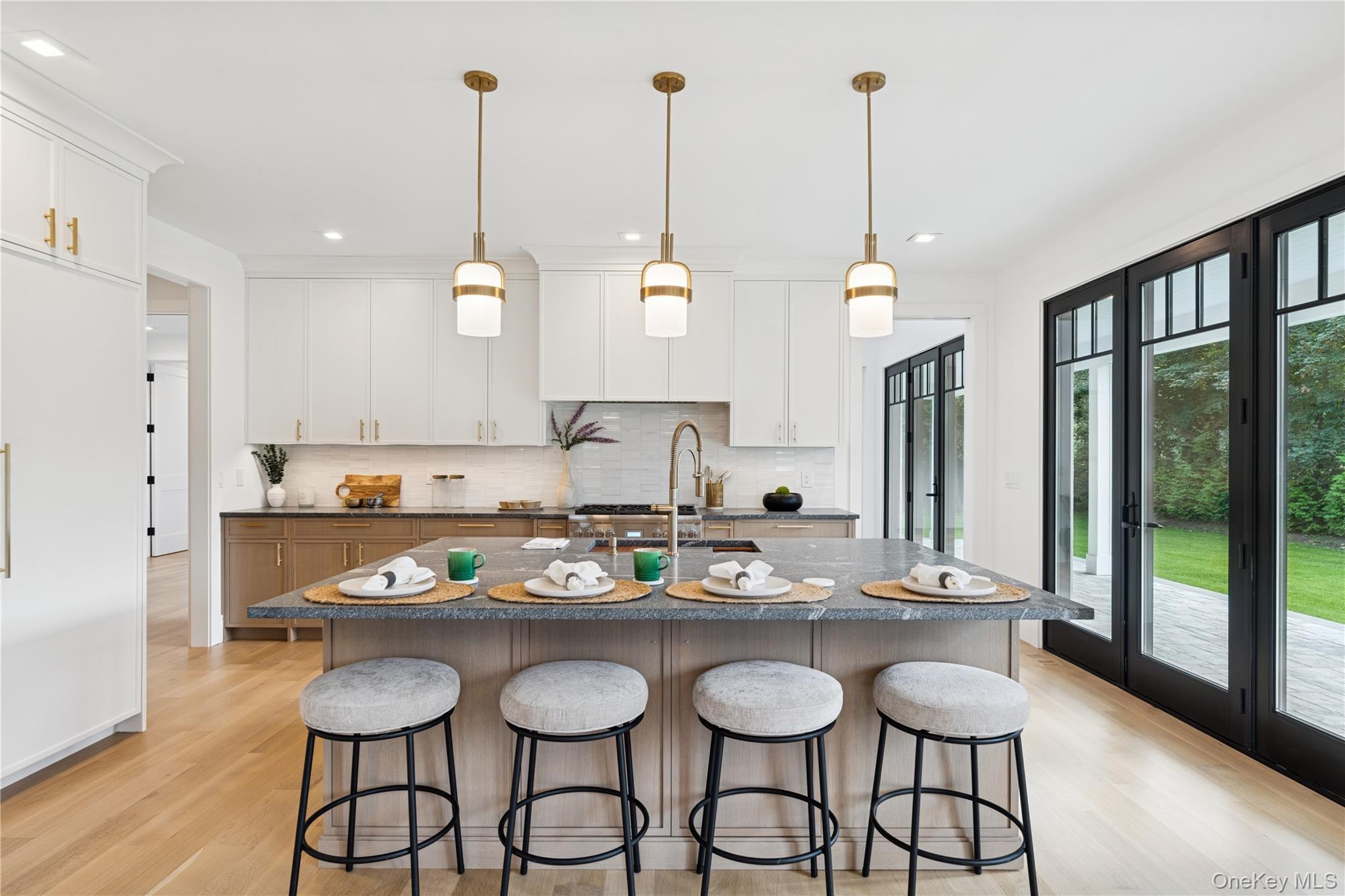 Single Family Crescent Suffolk County, NY 11792, MLS-918775-23