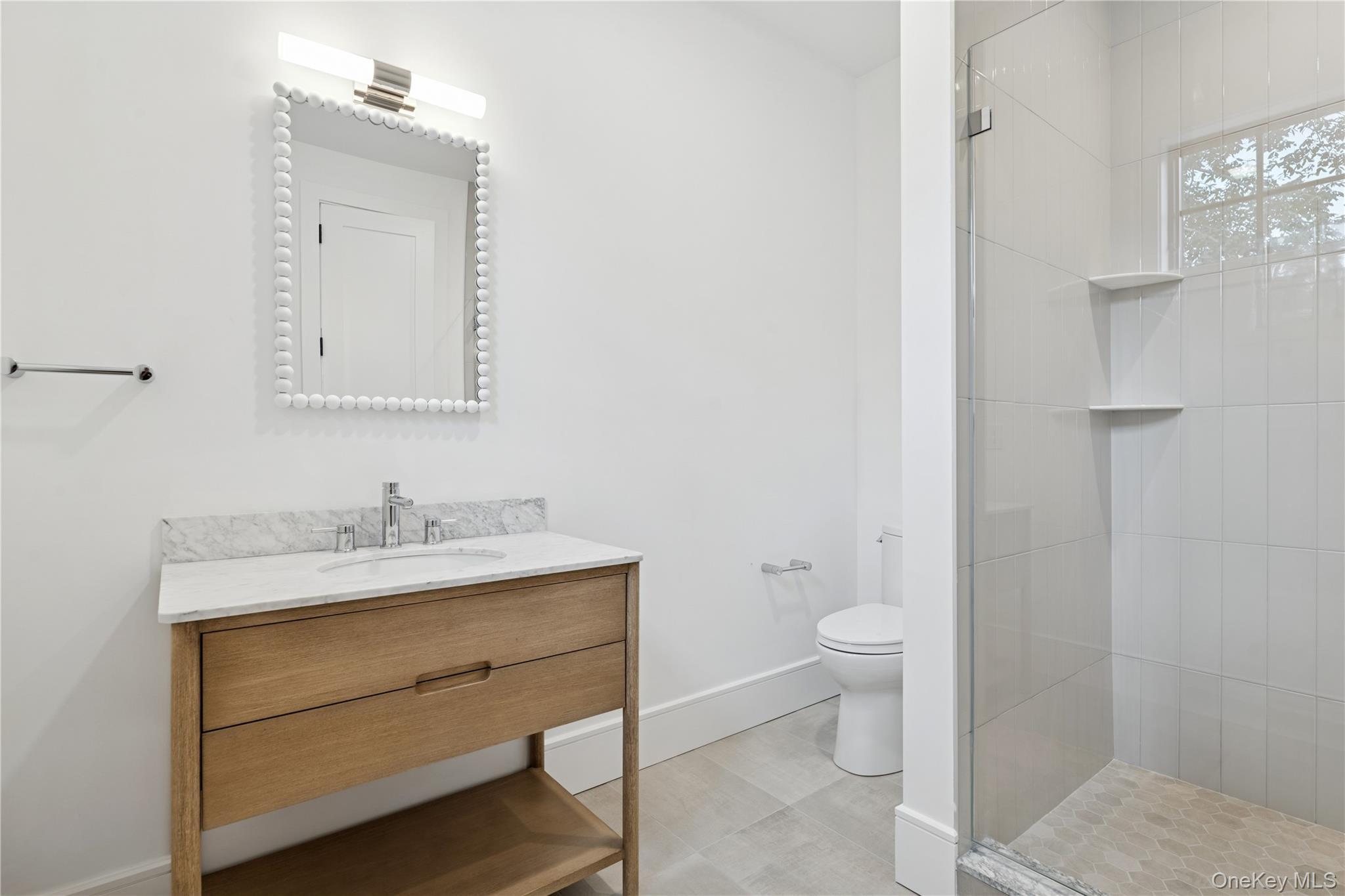 Single Family Crescent Suffolk County, NY 11792, MLS-918775-37