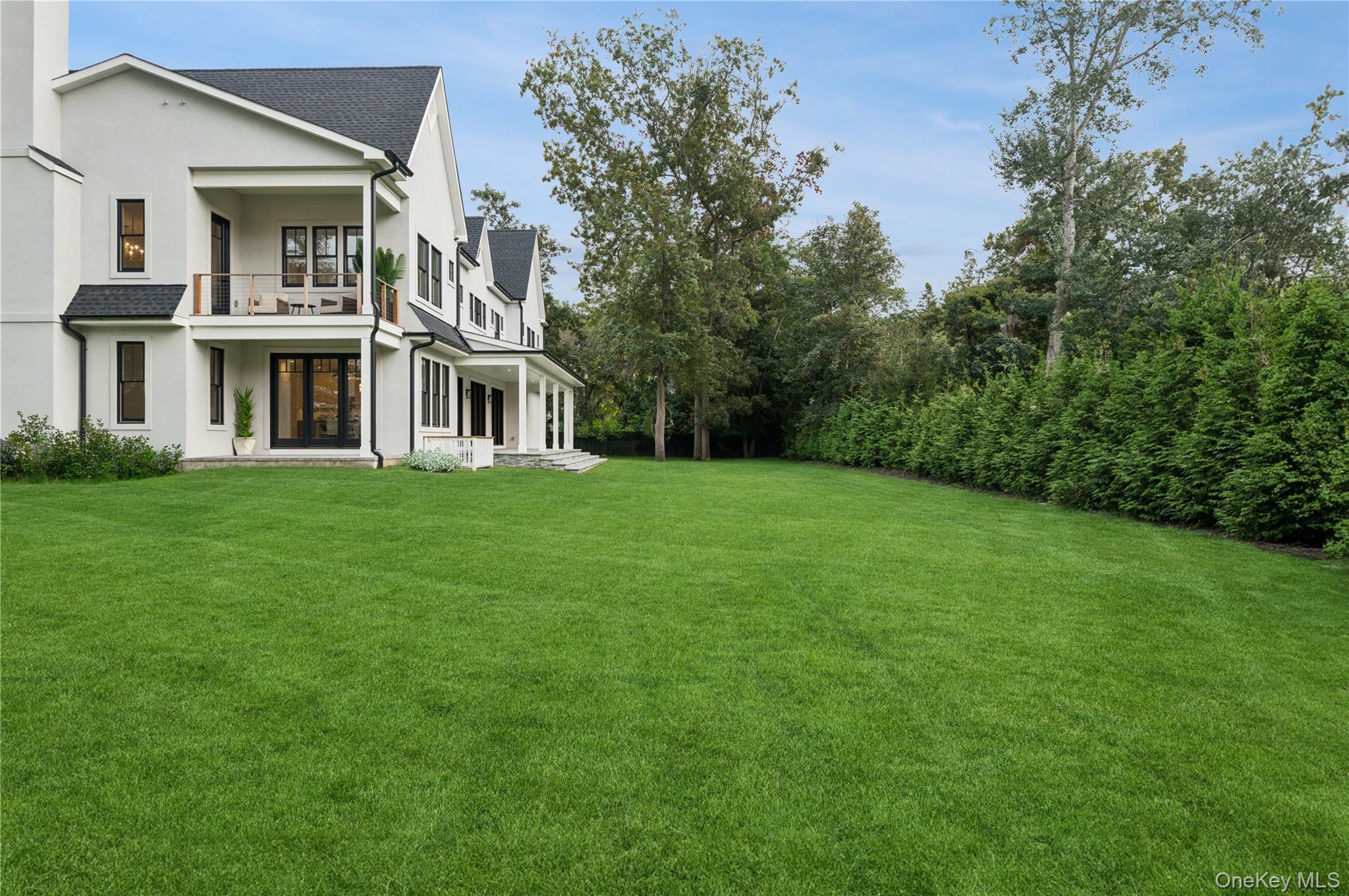 Single Family Crescent Suffolk County, NY 11792, MLS-918775-4