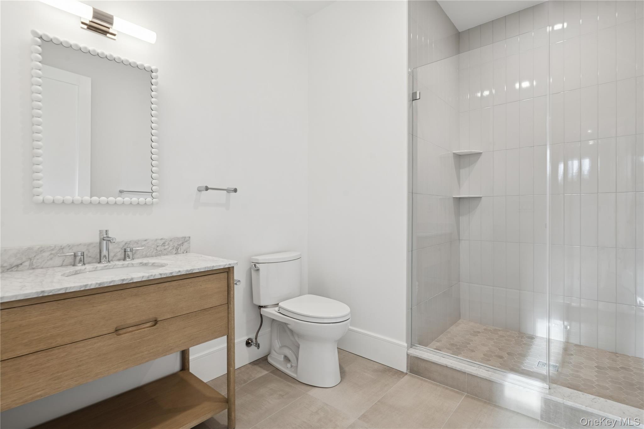 Single Family Crescent Suffolk County, NY 11792, MLS-918775-40