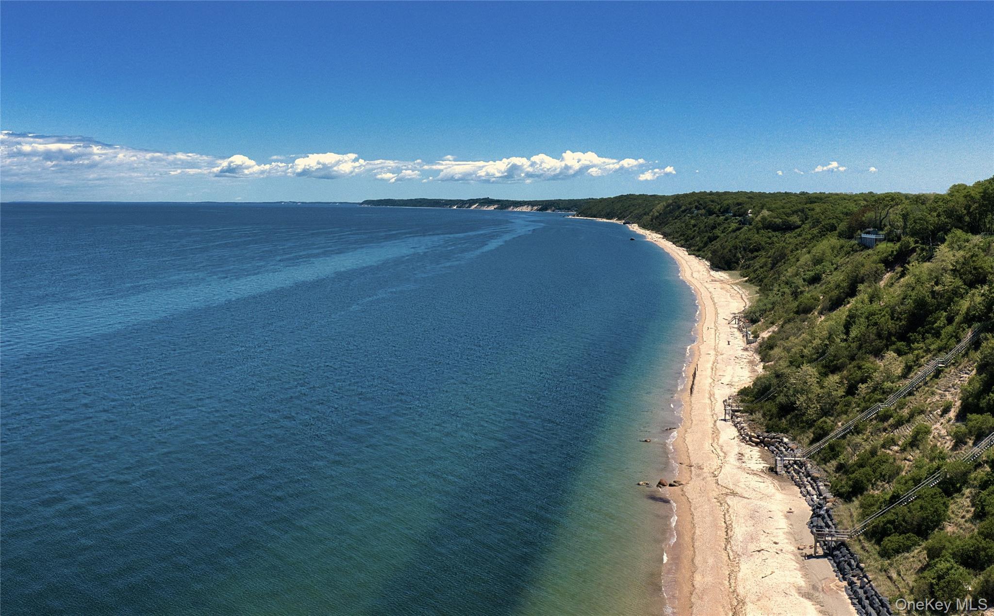 Single Family Crescent  Suffolk County, NY 11792, MLS-918775-48