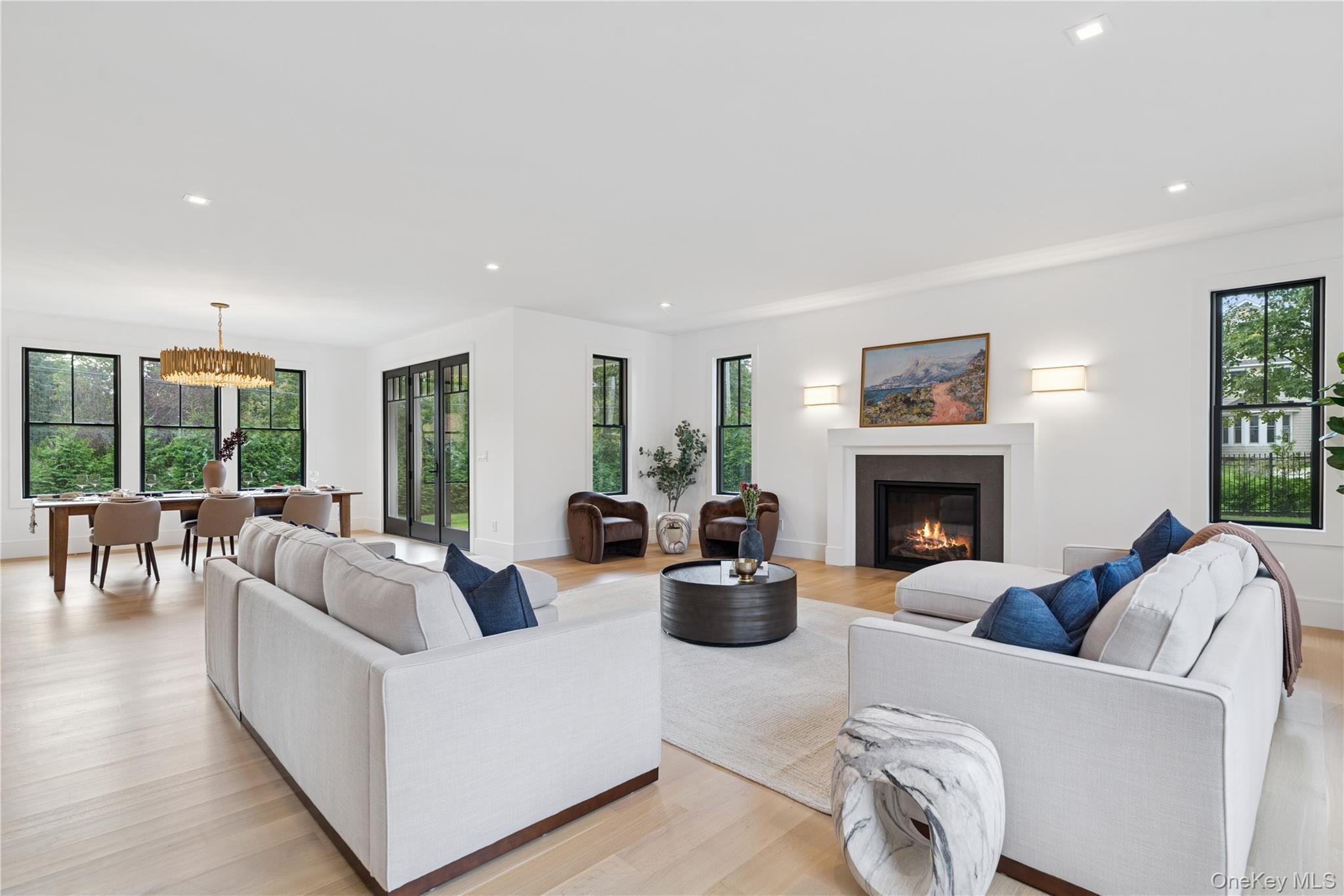 Single Family Crescent Suffolk County, NY 11792, MLS-918775-8