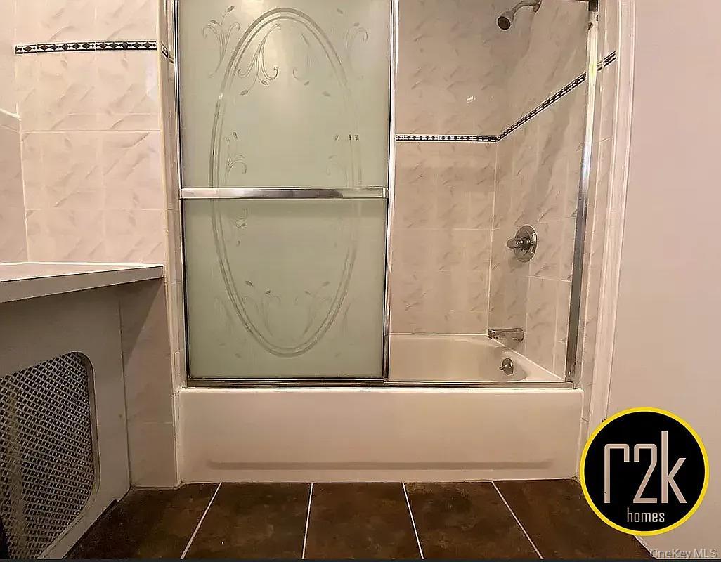 Single Family Wetherole  Queens, NY 11374, MLS-918797-32