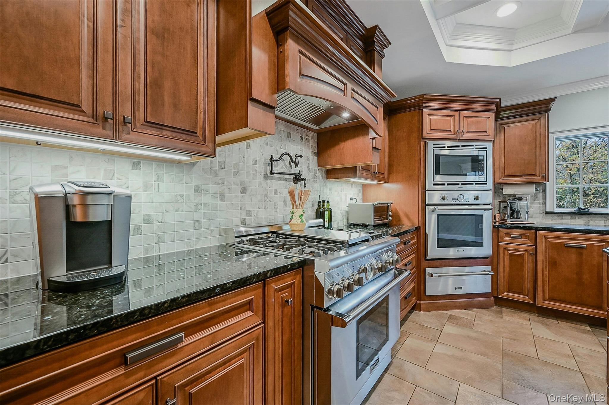 Single Family Shore Suffolk County, NY 11769, MLS-918803-10