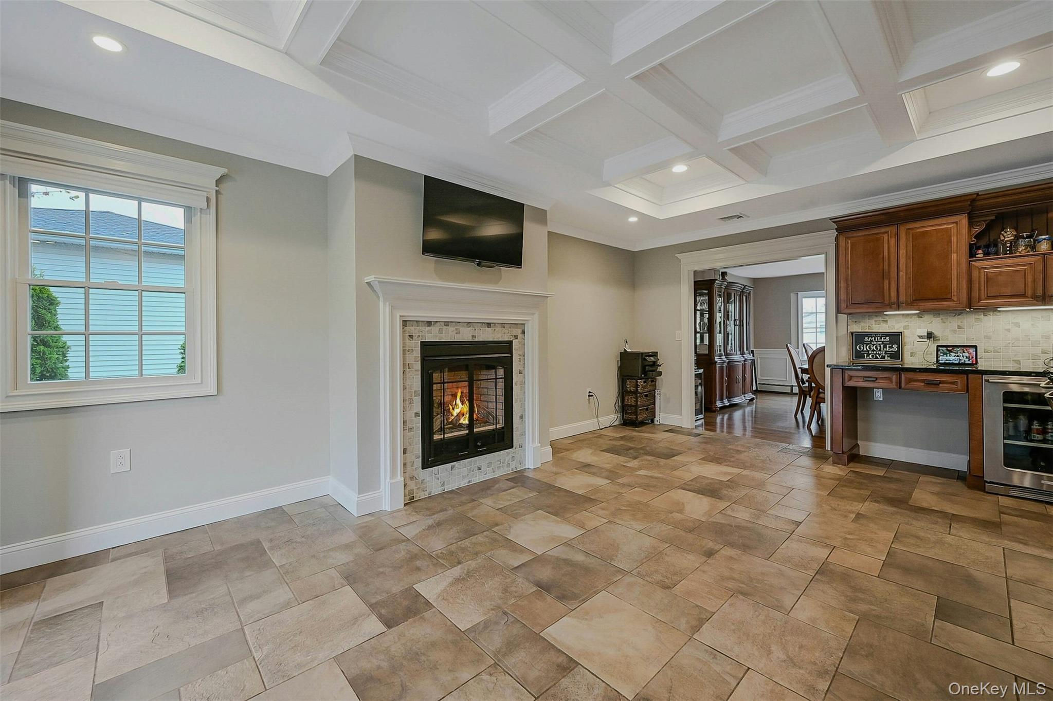 Single Family Shore Suffolk County, NY 11769, MLS-918803-11