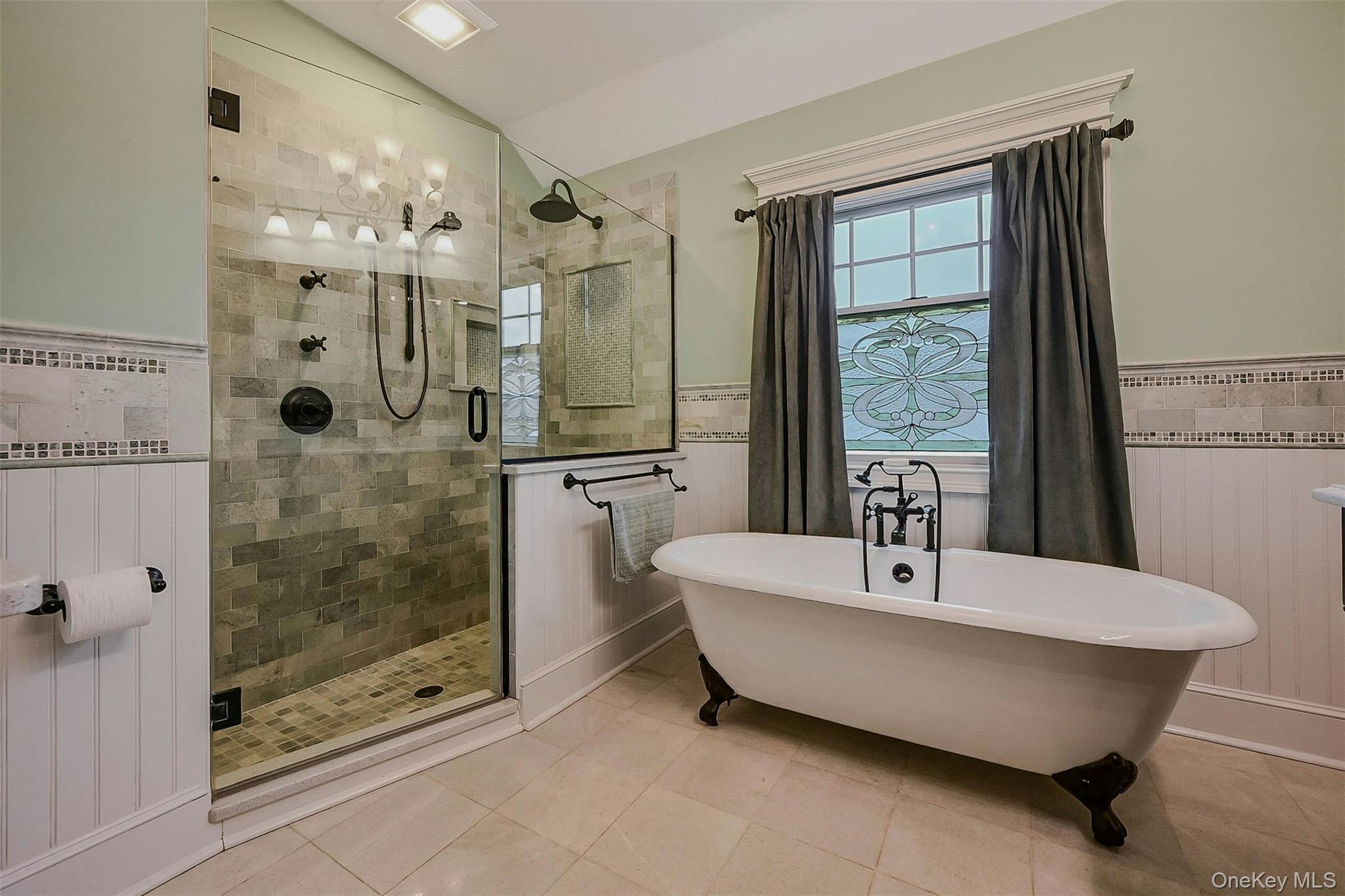 Single Family Shore Suffolk County, NY 11769, MLS-918803-15