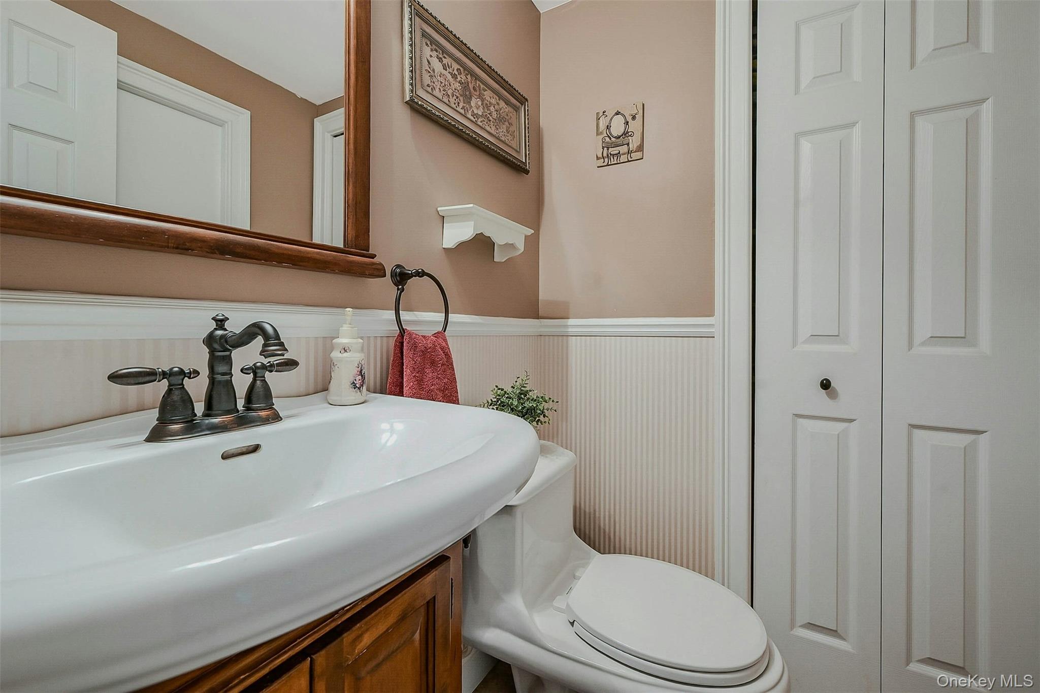 Single Family Shore Suffolk County, NY 11769, MLS-918803-24