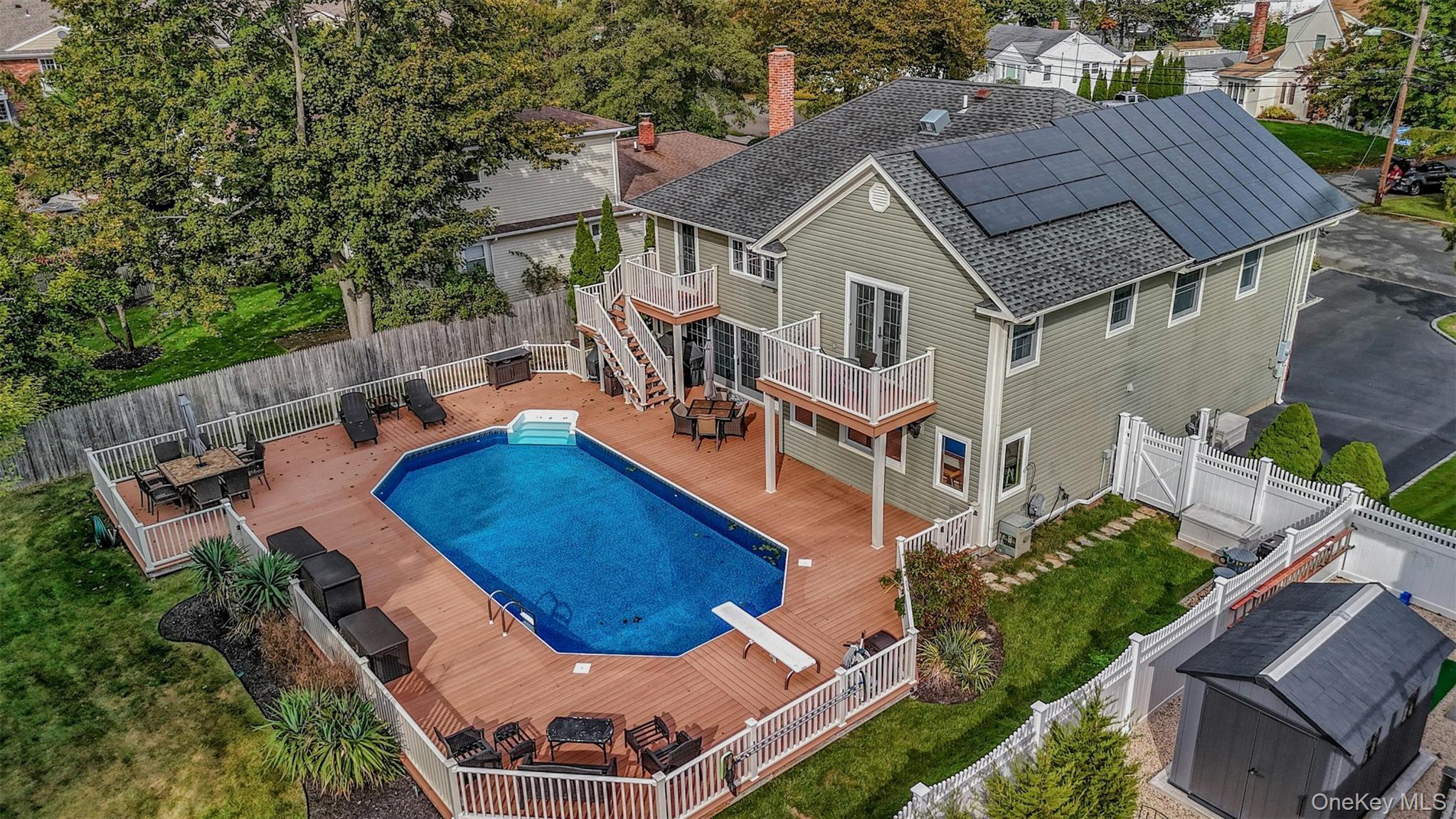 Single Family Shore  Suffolk County, NY 11769, MLS-918803-31