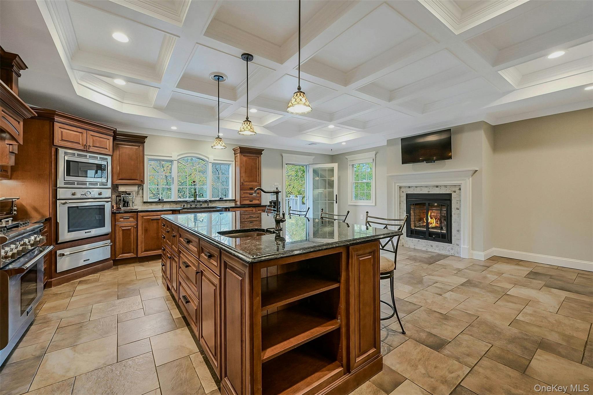 Single Family Shore Suffolk County, NY 11769, MLS-918803-8