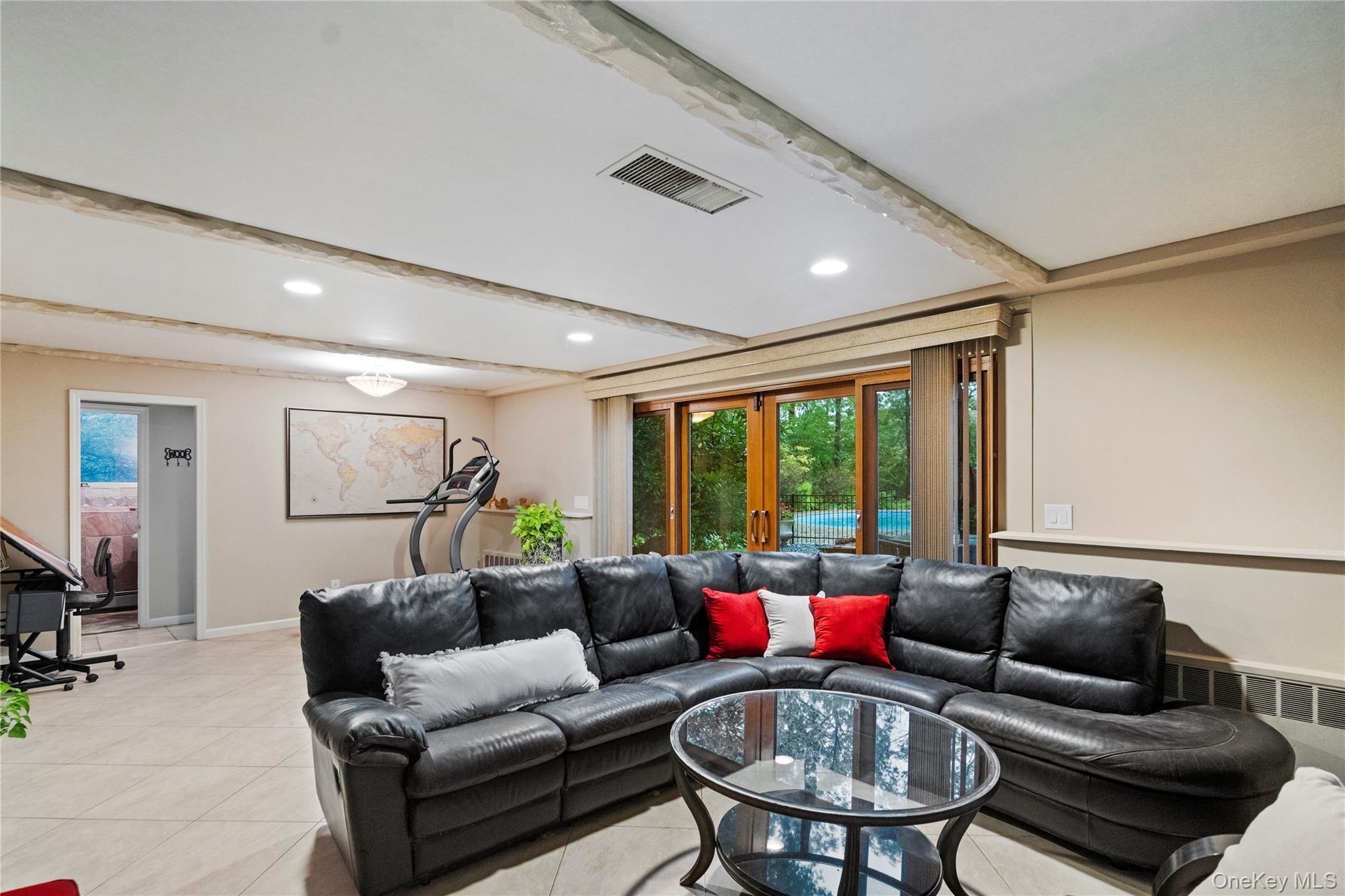 Single Family Surry Hill  Suffolk County, NY 11743, MLS-918832-16